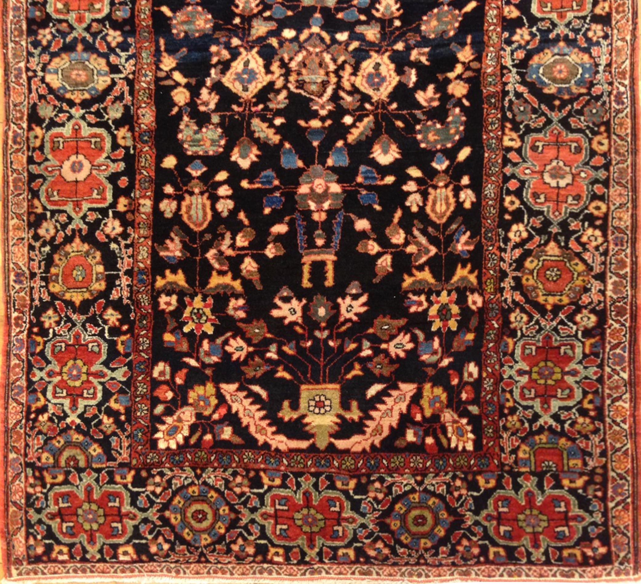 Hand-Knotted Antique Ferahan Sarouk Oriental Rug, in Small Size, with Intricate Floral Design For Sale