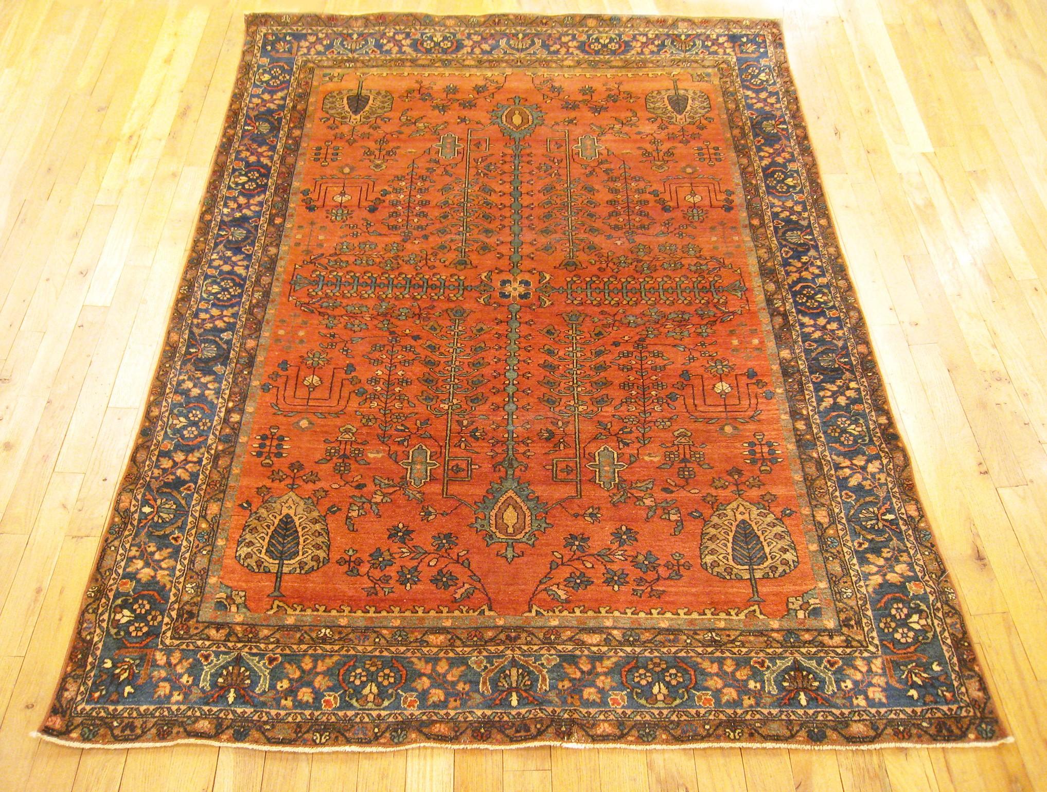 Persian Antique Ferahan Sarouk Oriental Rug, in Small Size, with Symmetrical Design