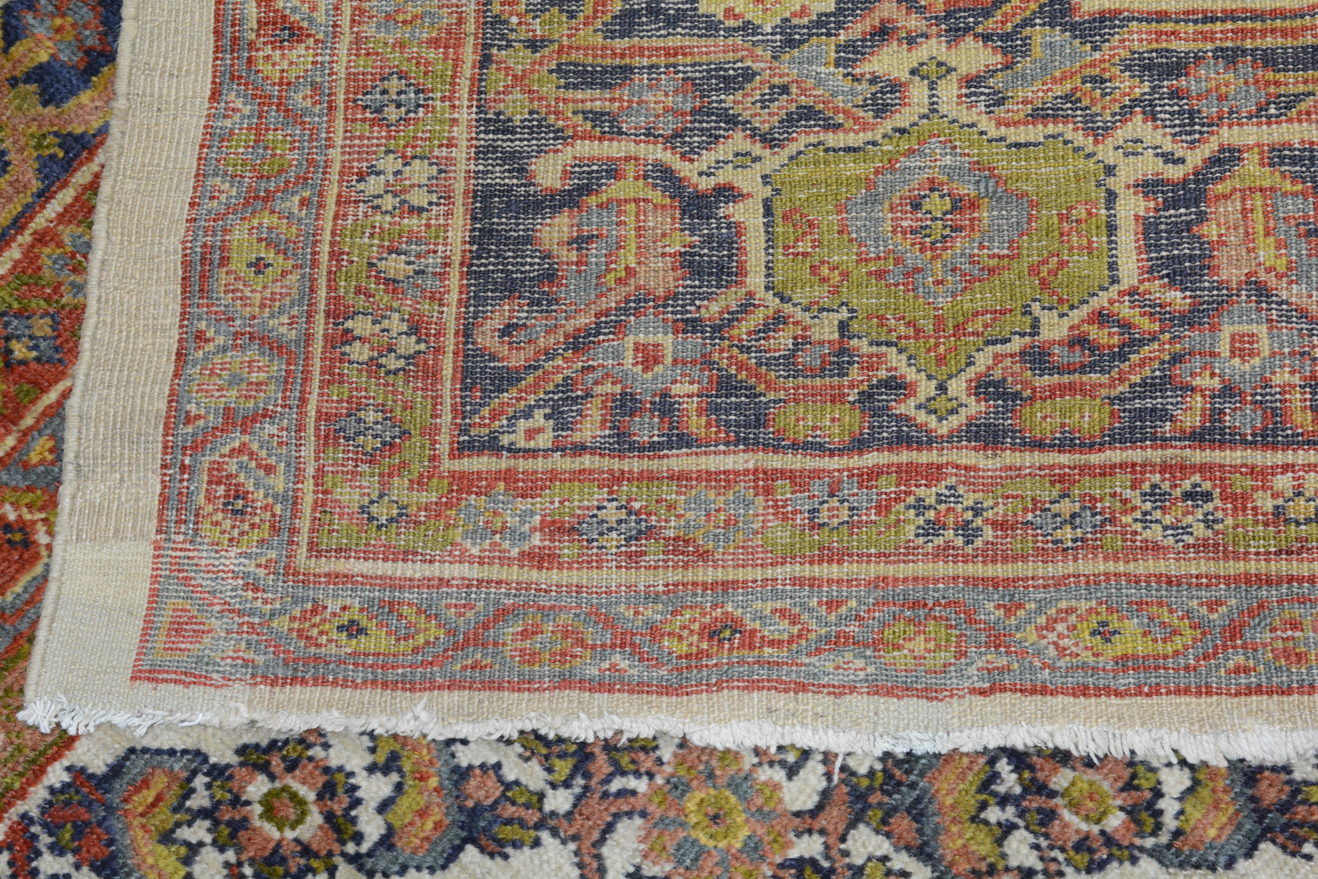 Antique Fereghan Carpet For Sale 5