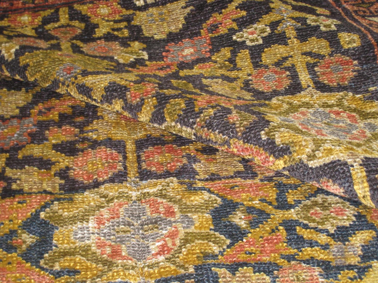 Antiker Fereghan-Teppich (Wolle) im Angebot