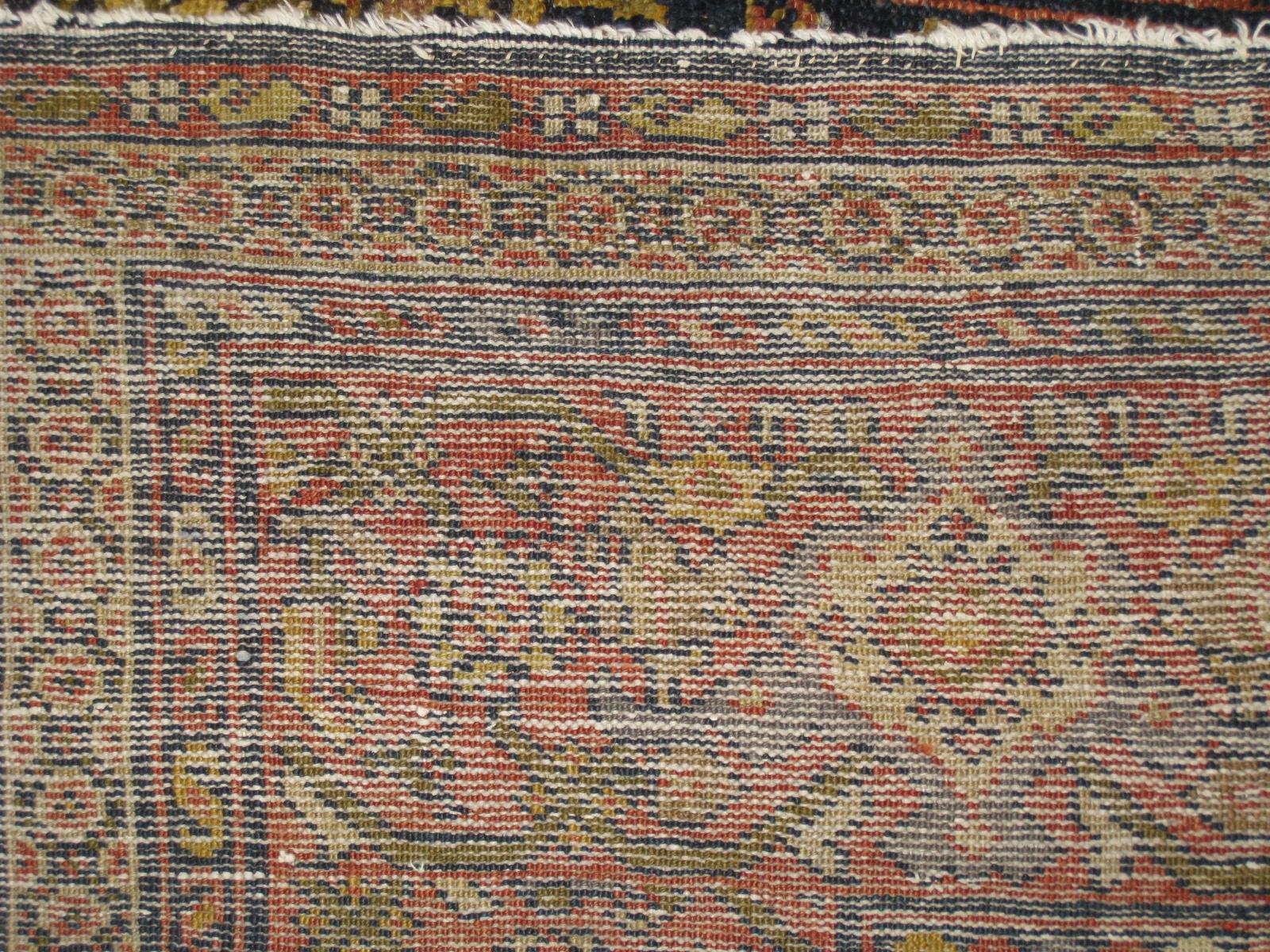 Antiker Fereghan-Teppich im Angebot 1
