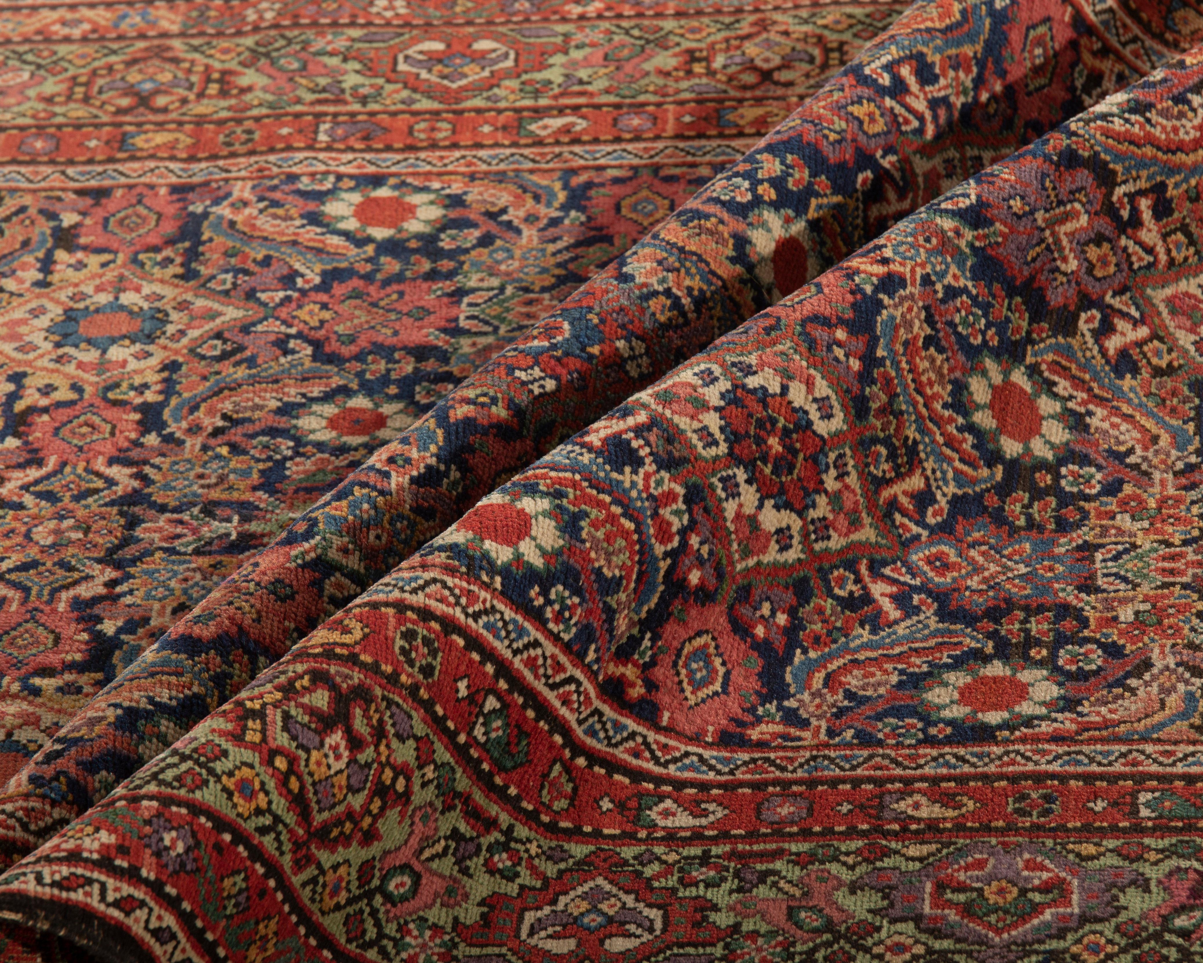 Antiker Fereghan-Teppich, um 1880 im Angebot 1