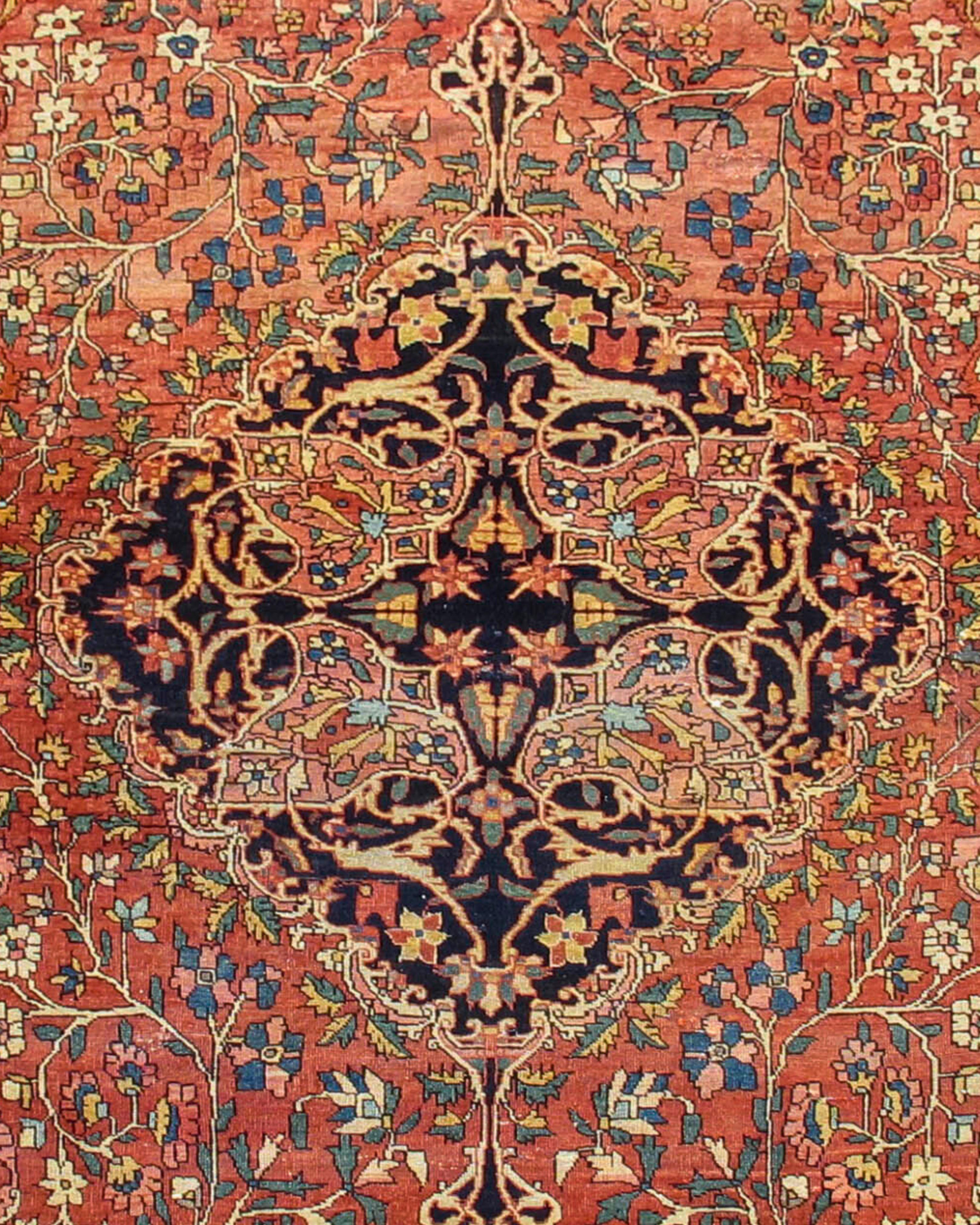 Antiker persischer Fereghan Sarouk-Teppich, 19. Jahrhundert (4. Quartal)

Zusätzliche Informationen:
Abmessungen: 4'4