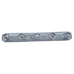 Broches