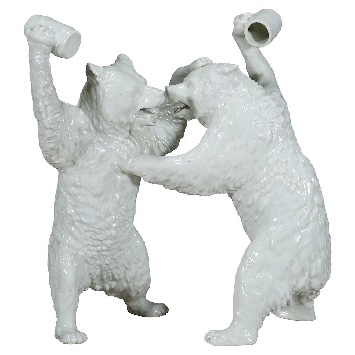 Antique Fighting Bears Porcelaine Sculpture, Germany ca. 1920s
