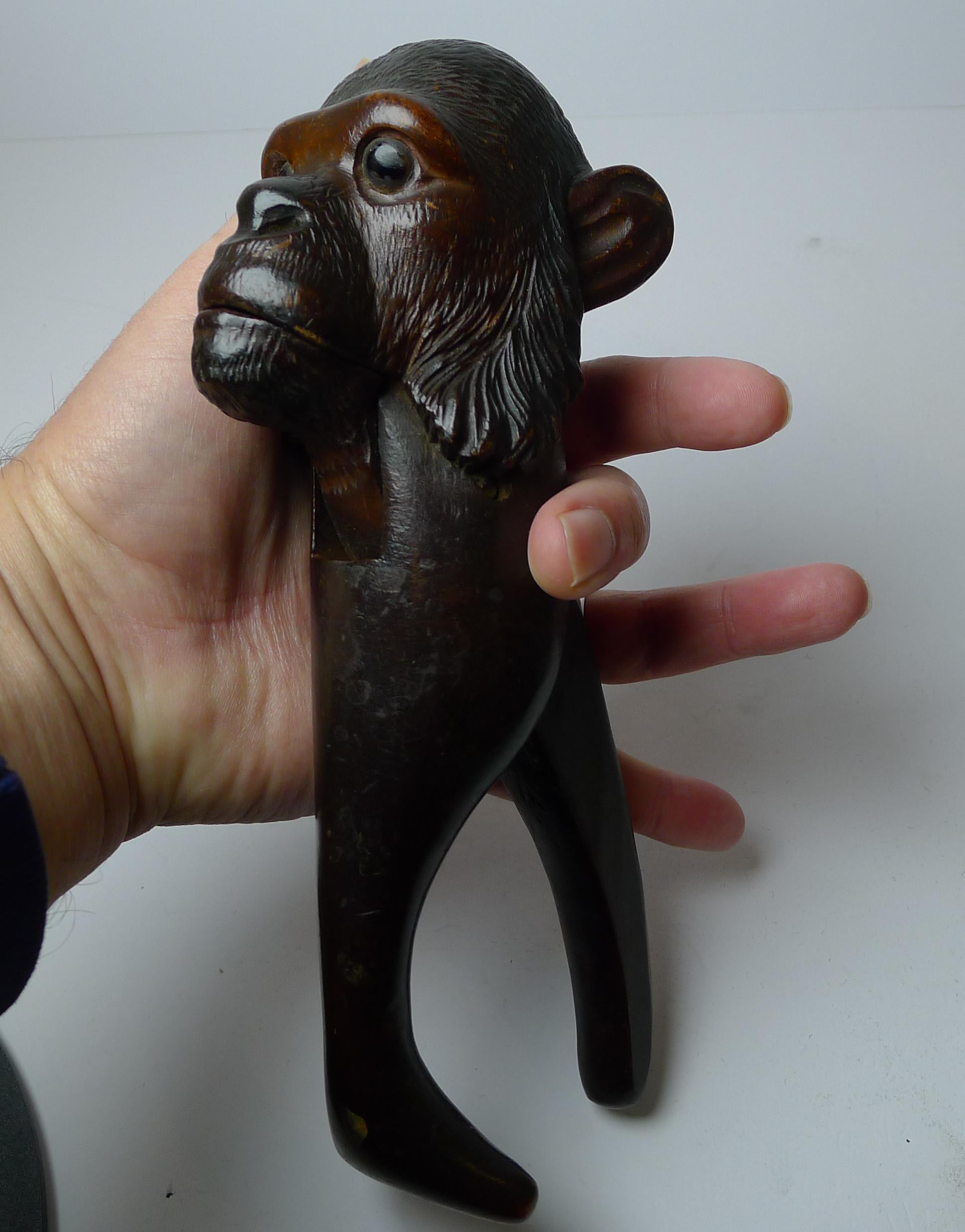 Antique Figural Black Forest Nutcracker c.1900 For Sale 1