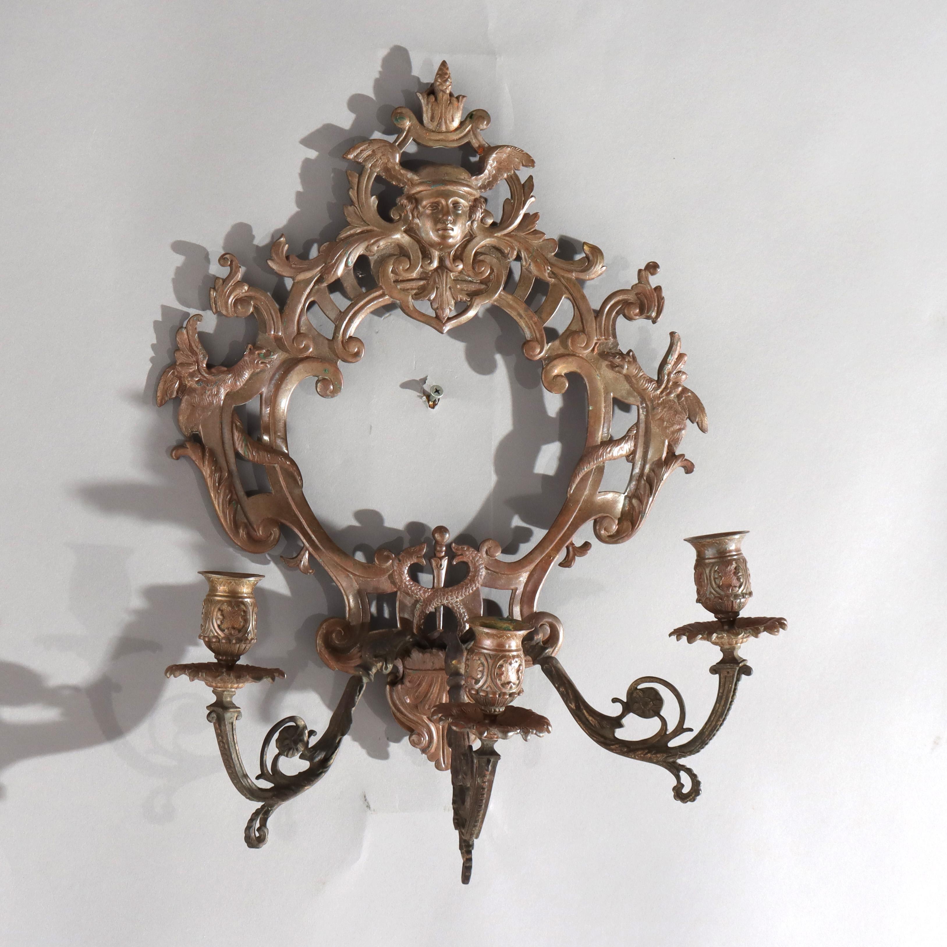 Ancienne applique murale figurative en bronze à trois lumières représentant le dieu grec Mercure, vers 1880 en vente 1