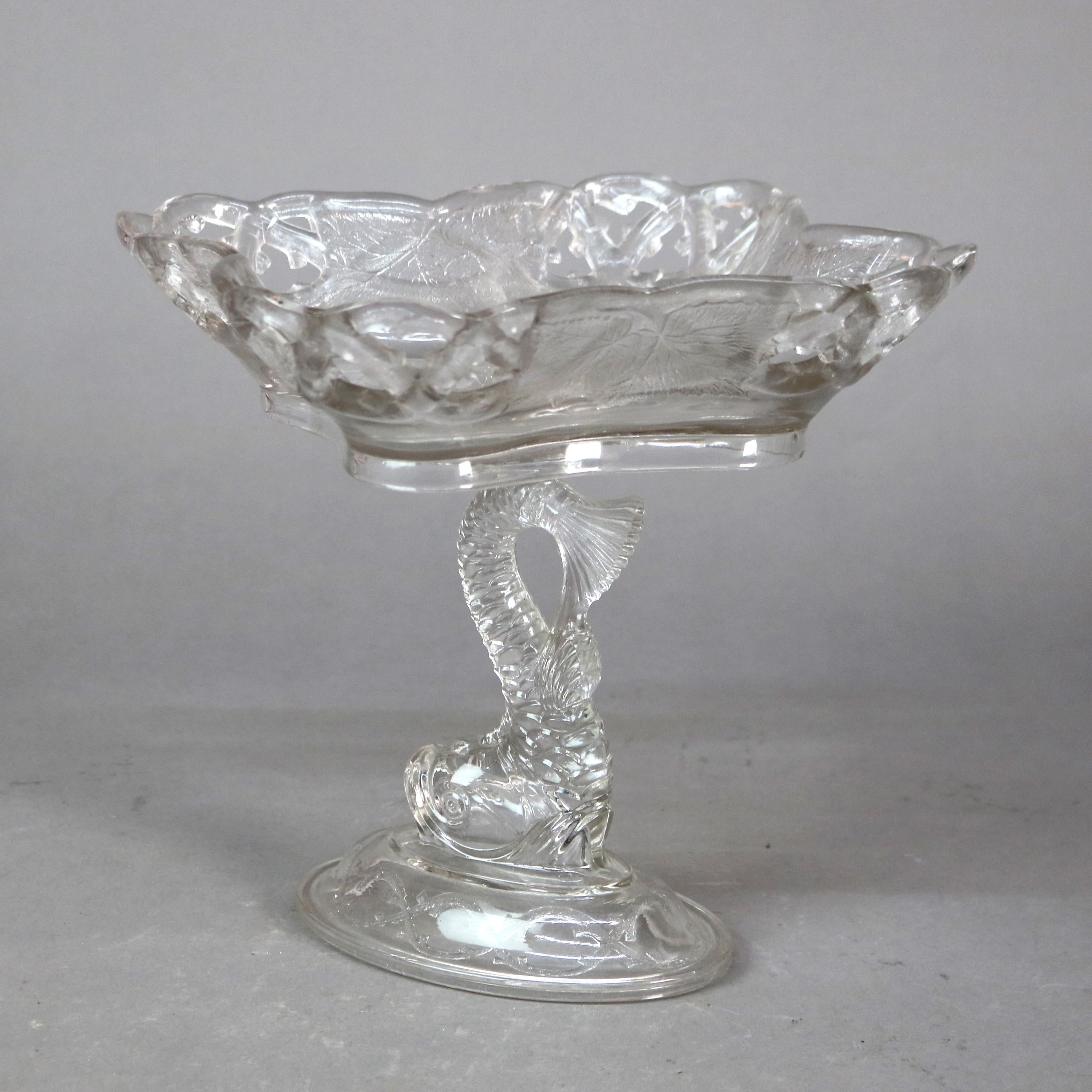 20ième siècle Ancienne compote en verre pressé Figural Dolphin C1930 en vente