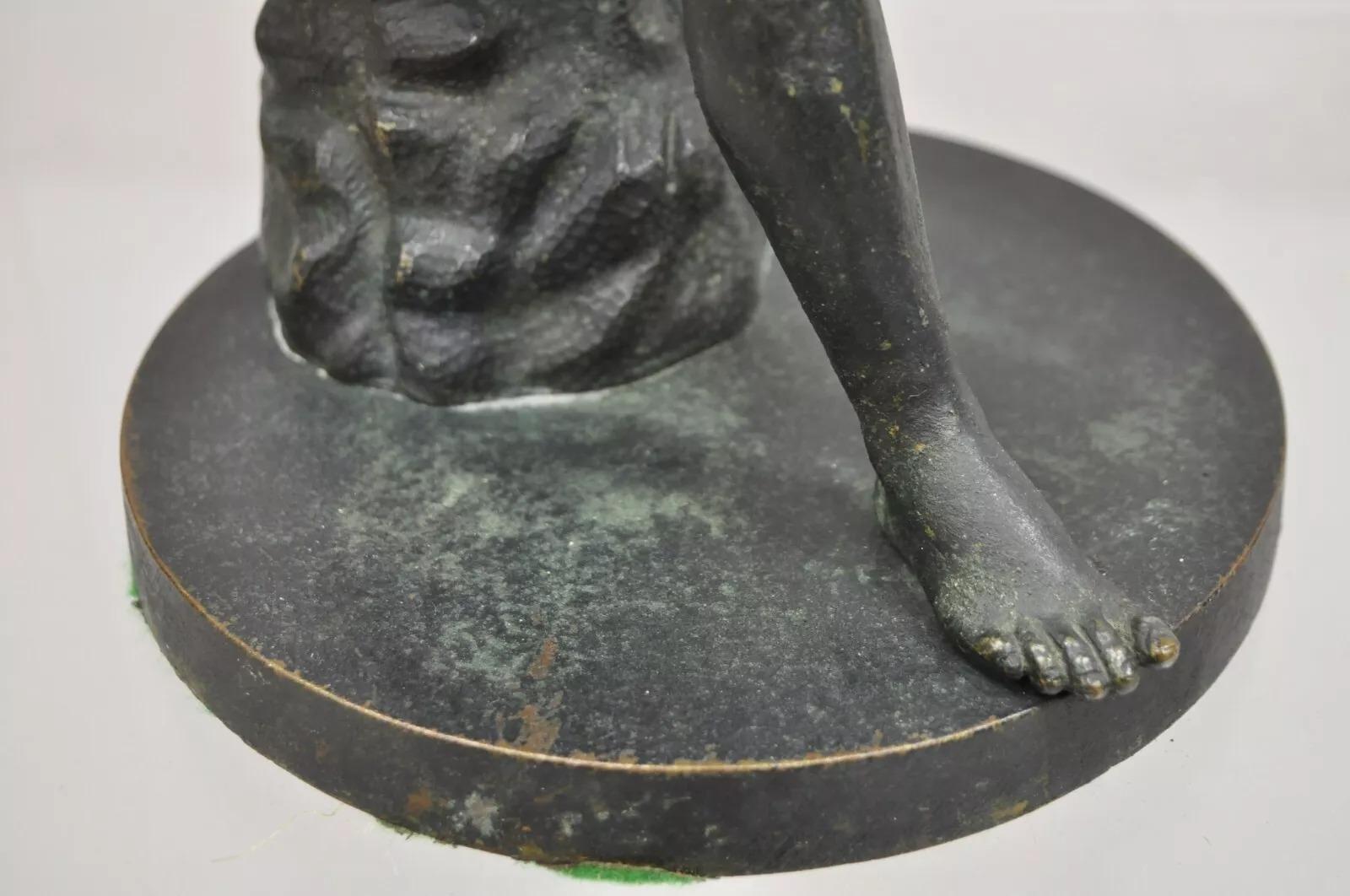 Antique French Bronze Spinario Boy With Thorn (Ragazzo Spinario con Spina) Scultura da 10,5 pollici in vendita 2