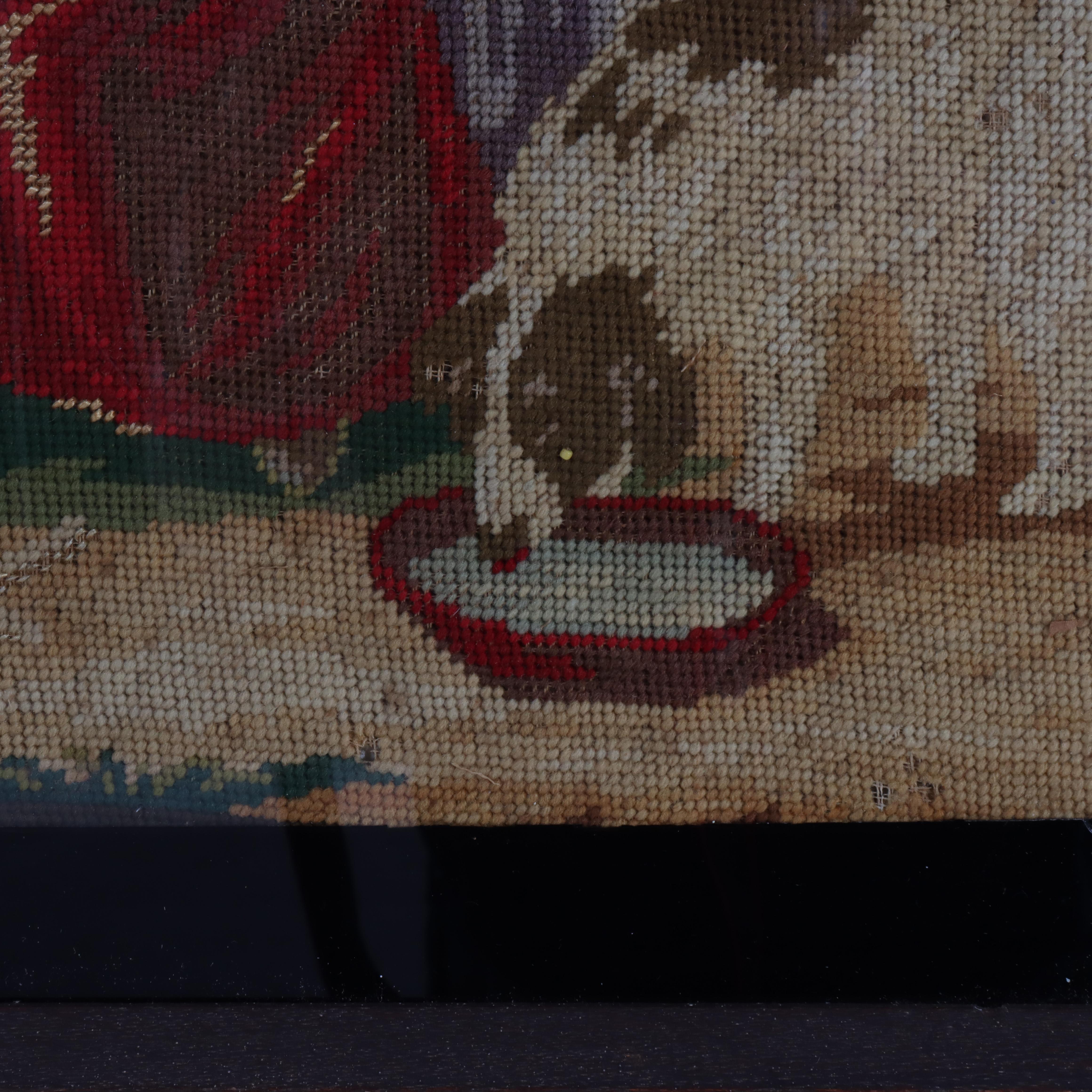 Antike Figural Needlepoint Porträt von zwei Frauen & ein Hund C1890 (19. Jahrhundert) im Angebot