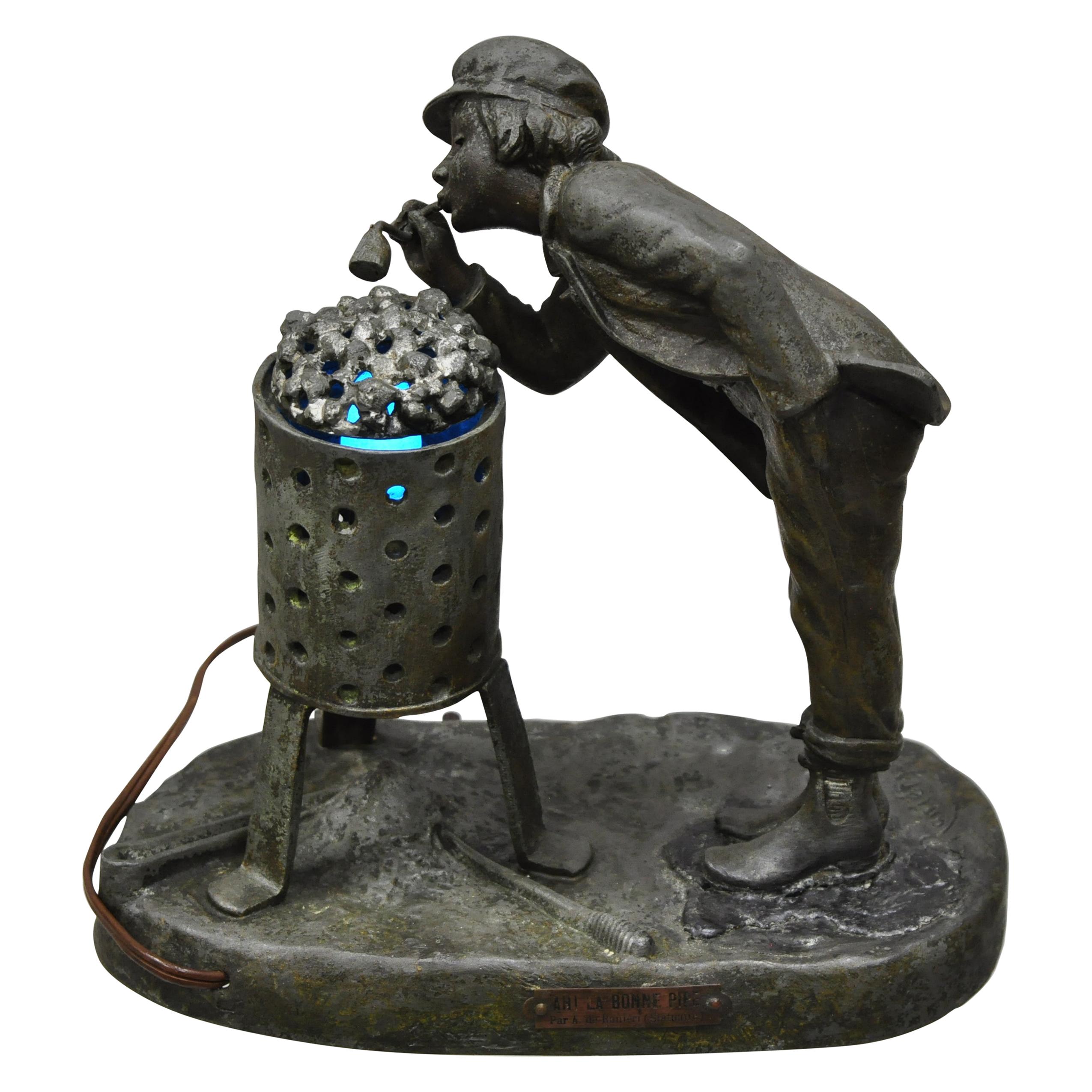 Antique Figurative Spelter Metal Ahi La Bonne Pipe Ranieri Statue Art Deco Lamp B en vente