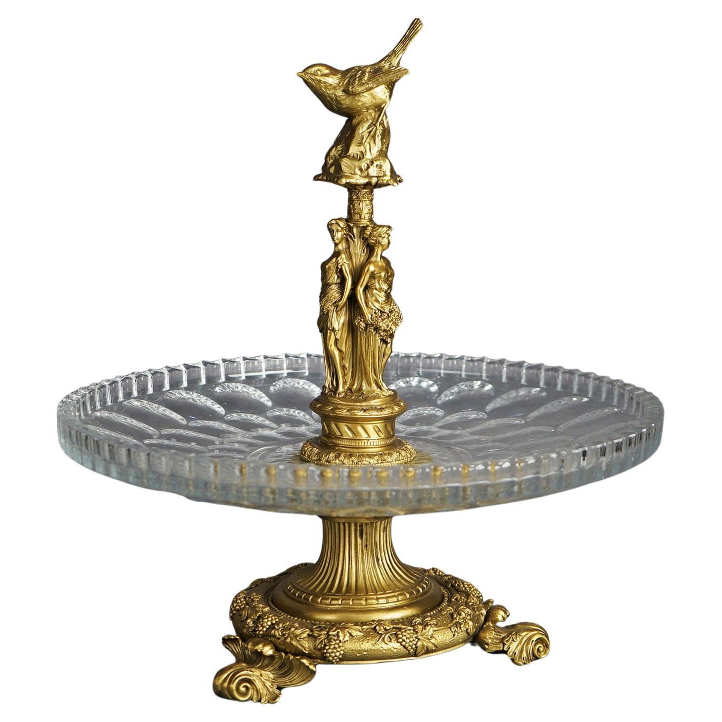 Antike Figural Drei Grazien Vergoldete Bronze & geschliffenes Glas Tazza Tafelaufsatz C1890 im Angebot
