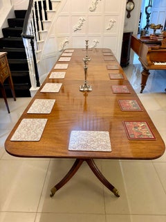 Antique Figured Mahogany Quality Three-Pillar 18 Seater Extending Dining Table