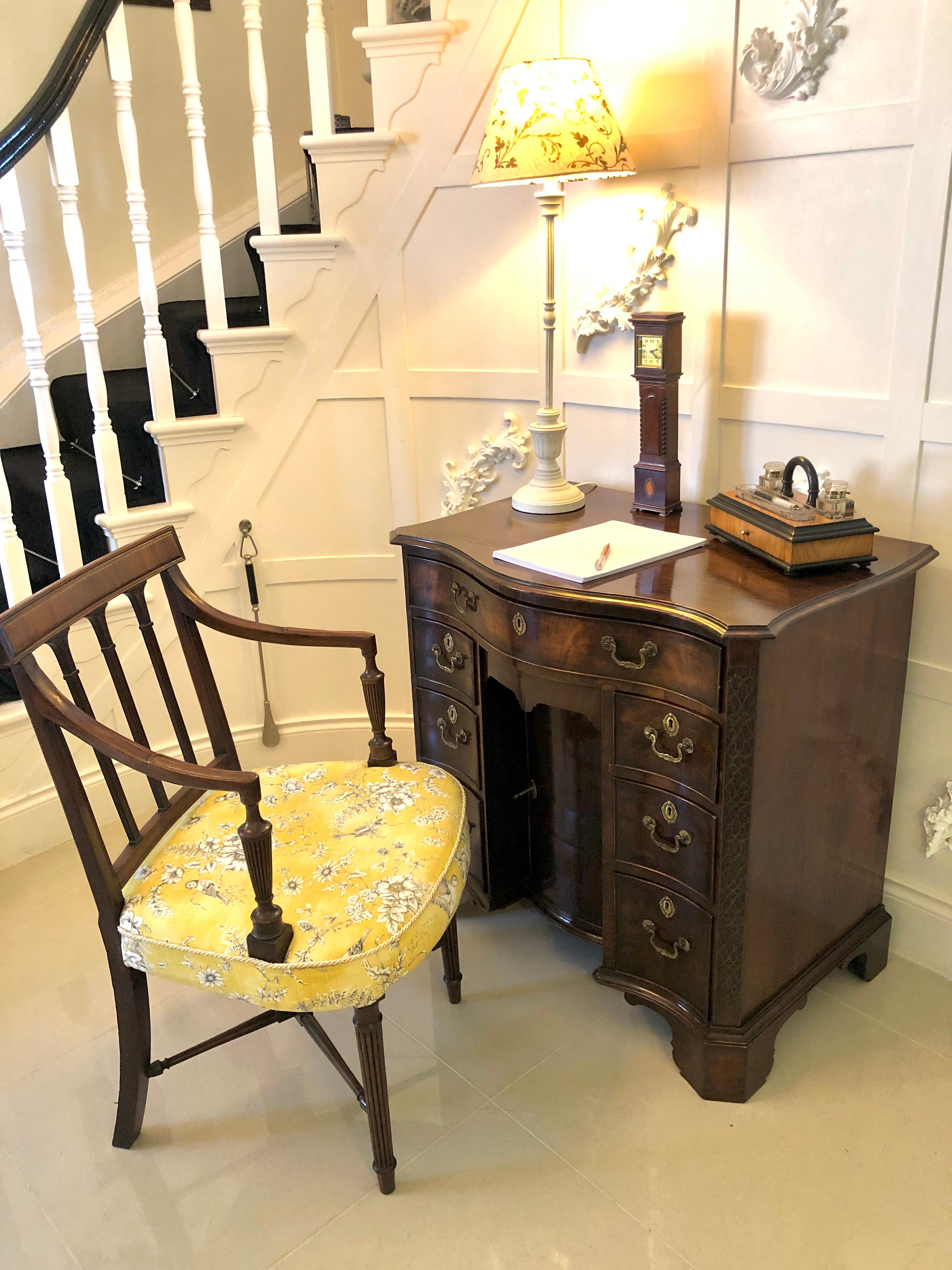  Antique Figured Mahogany Serpentine Shaped Knee Hole Desk For Sale 3