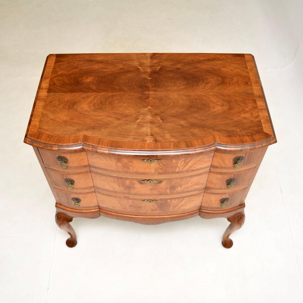 Early 20th Century Antique Figured Walnut Chest of Drawers For Sale