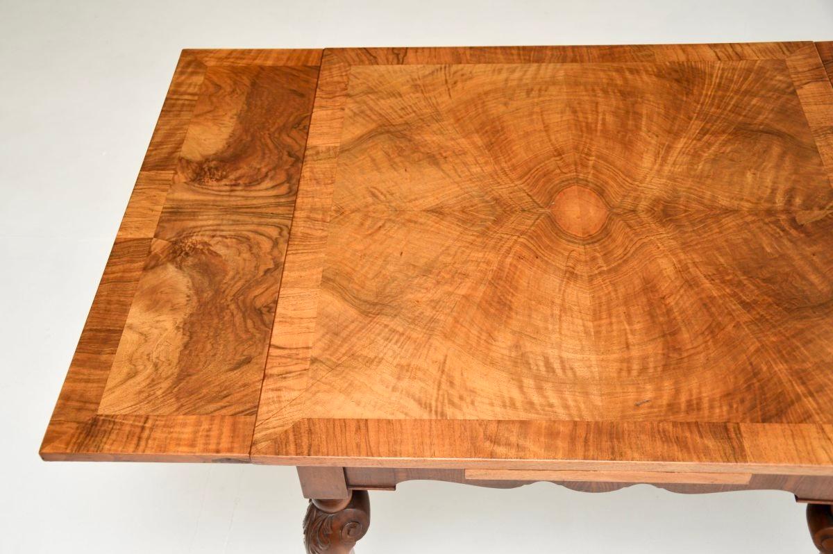 Antique Figured Walnut Draw Leaf Dining Table For Sale 1