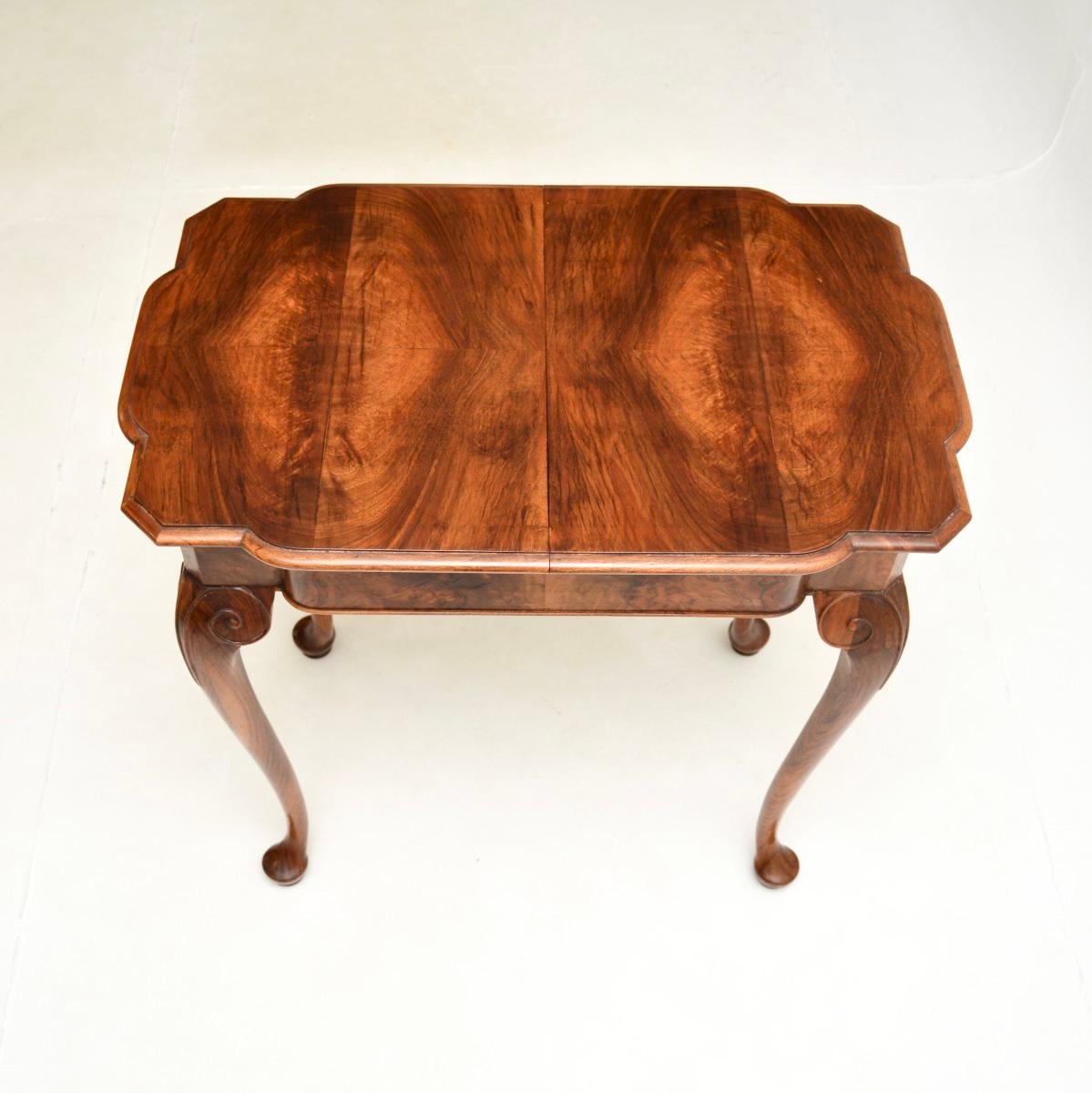Antique Figured Walnut Occasional Side Table For Sale 1