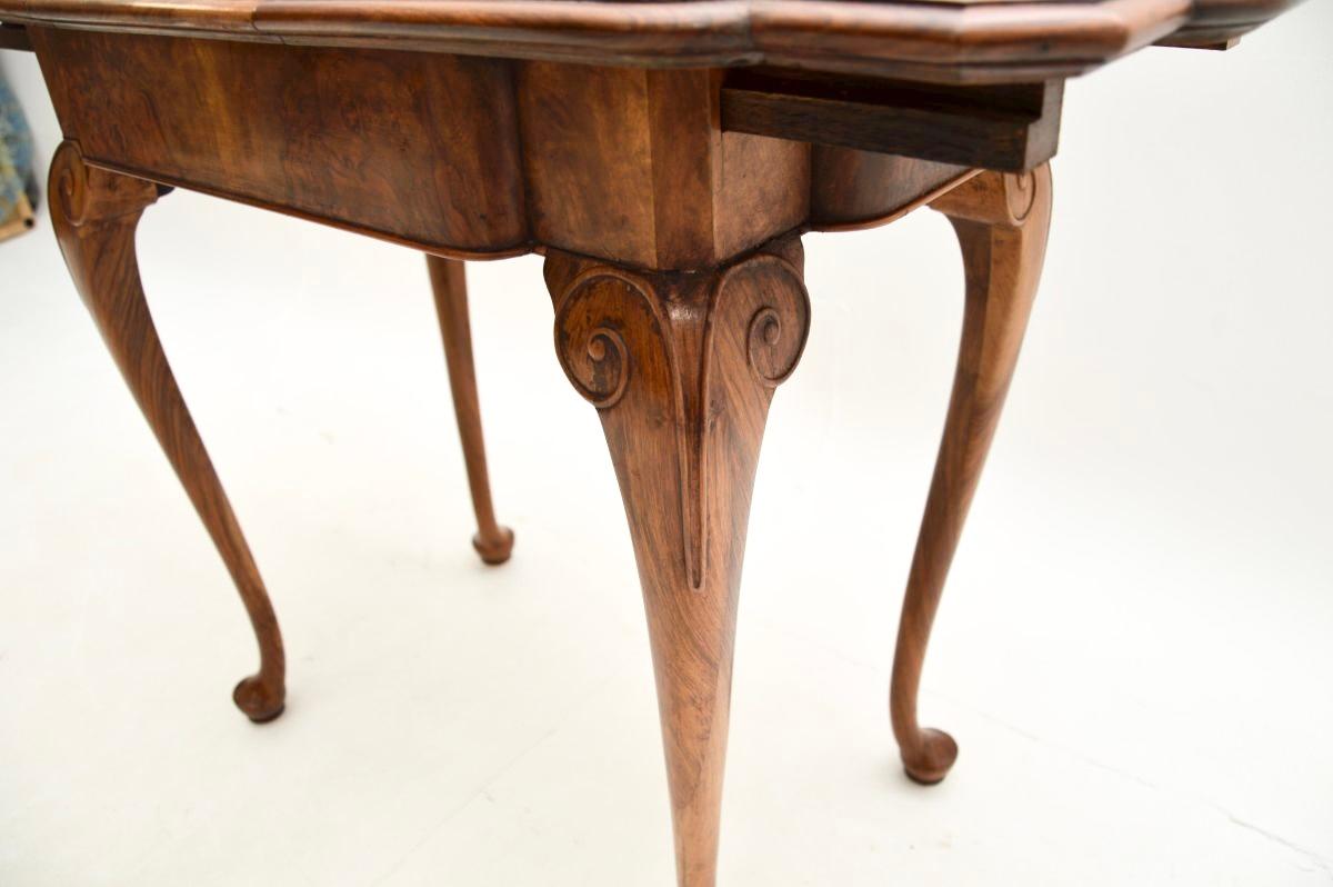 Antique Figured Walnut Occasional Side Table For Sale 3