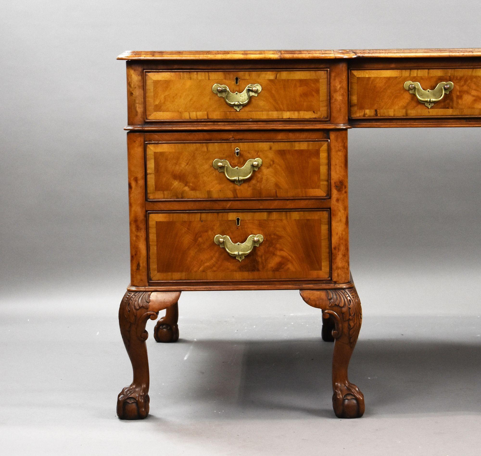 Noce Antique Figured Walnut Pedestal Desk in vendita