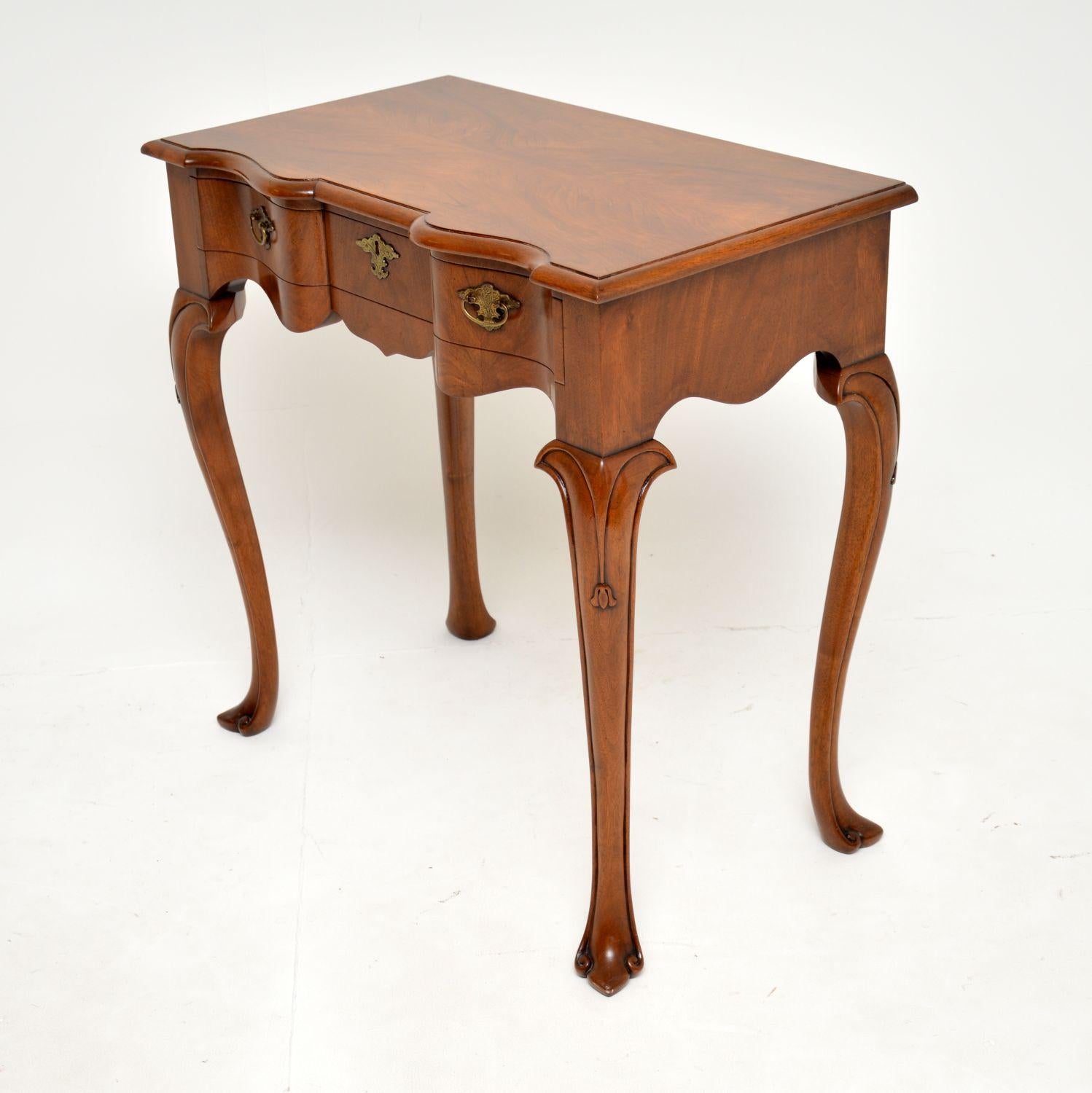 Georgian Antique Figured Walnut Side Table