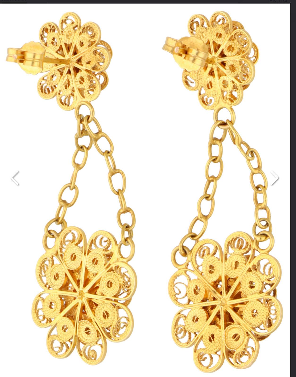 Women's Antique Victorian Etruscan Revival Filigree 14k Gold Dangle Earrings 