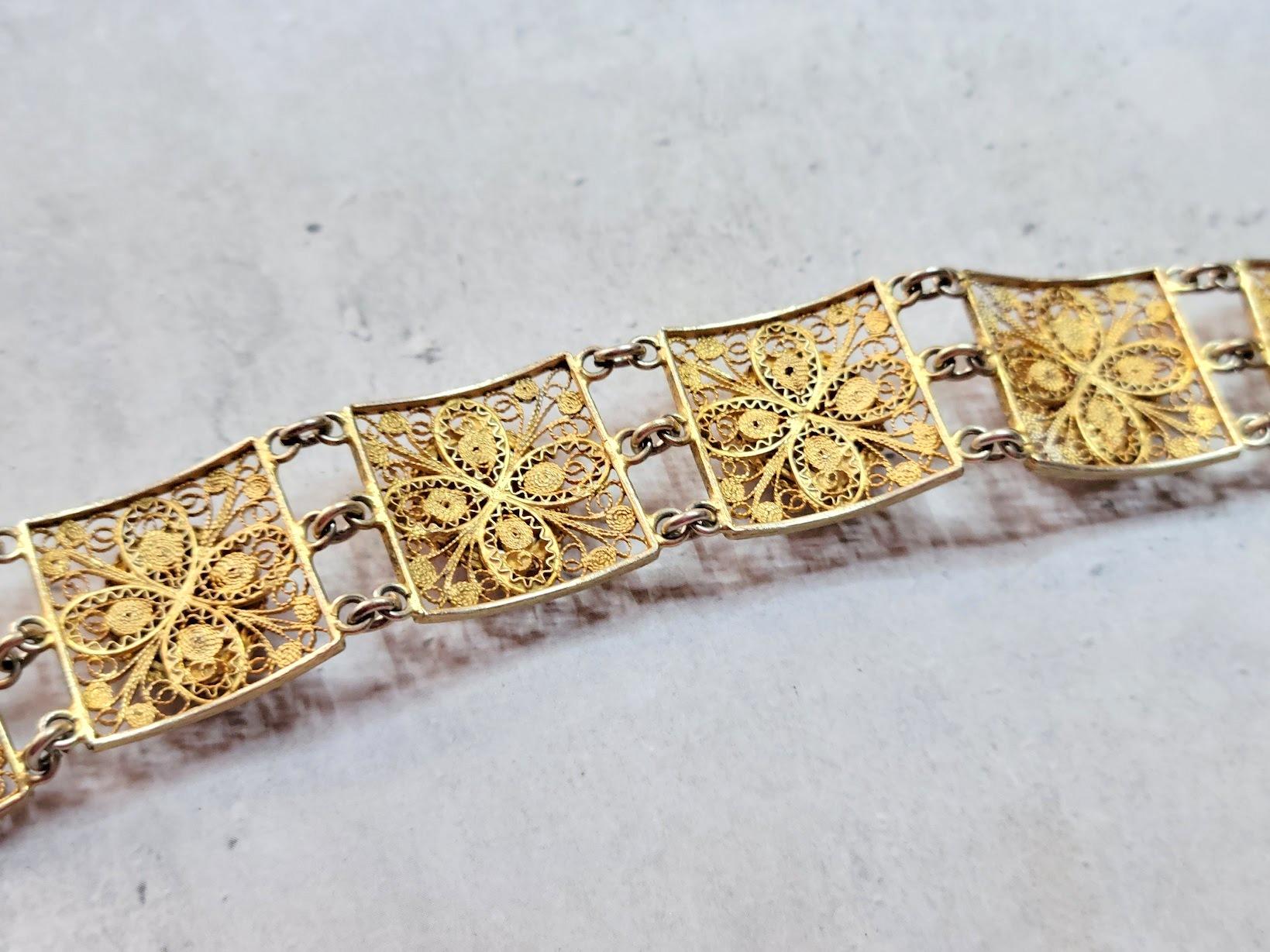 Art Deco Antique Filigree Italian Coral Bracelet For Sale