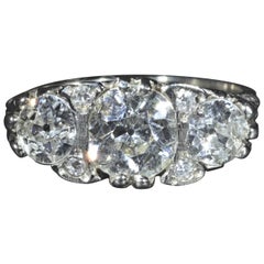 Vintage Filigree ring set with a 1.53 Carat Diamond and 0.55 Carat Each Side