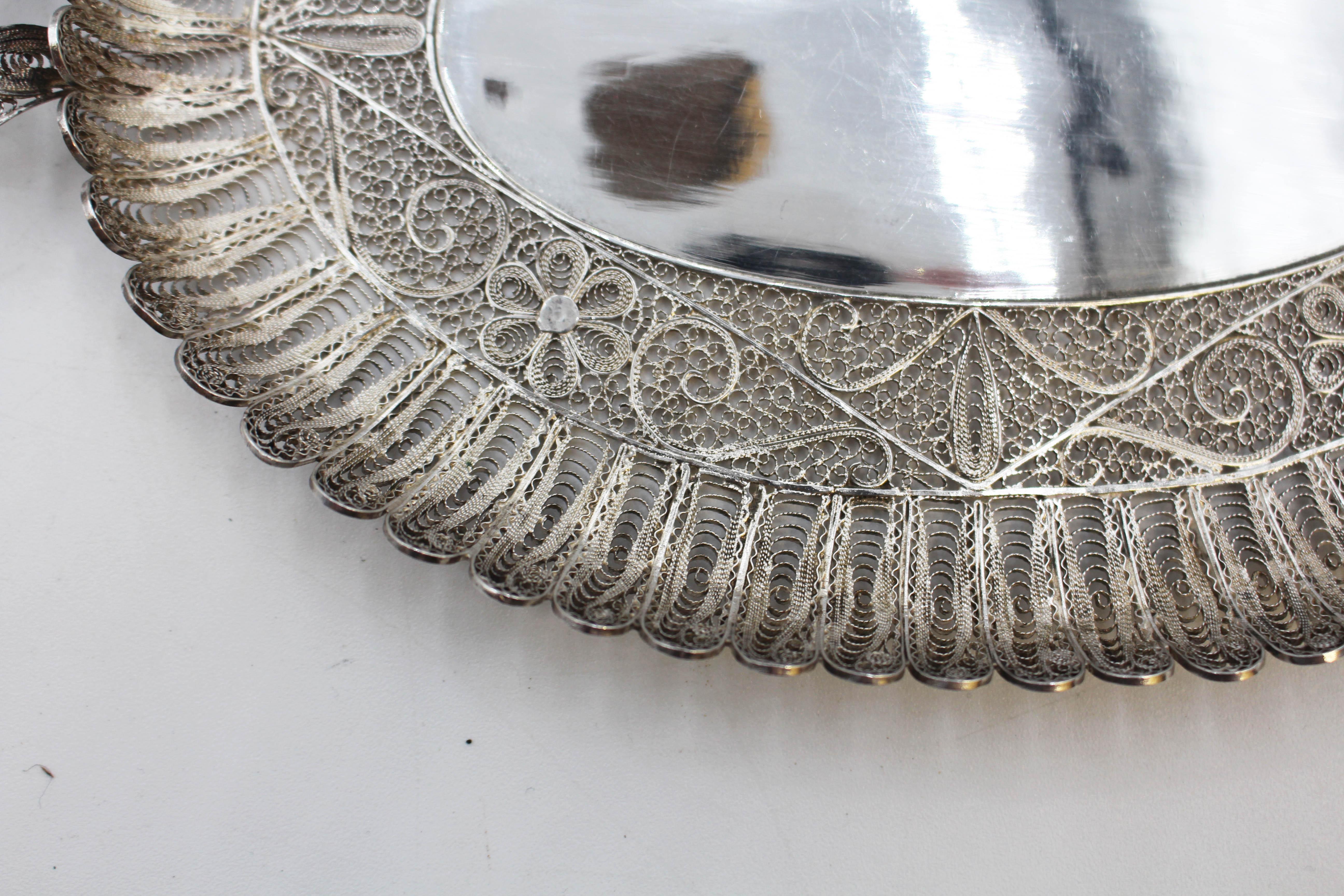 Antike Filipino Silber filigrane Karte Tablett mit Griffen (Griechisch-römisch) im Angebot