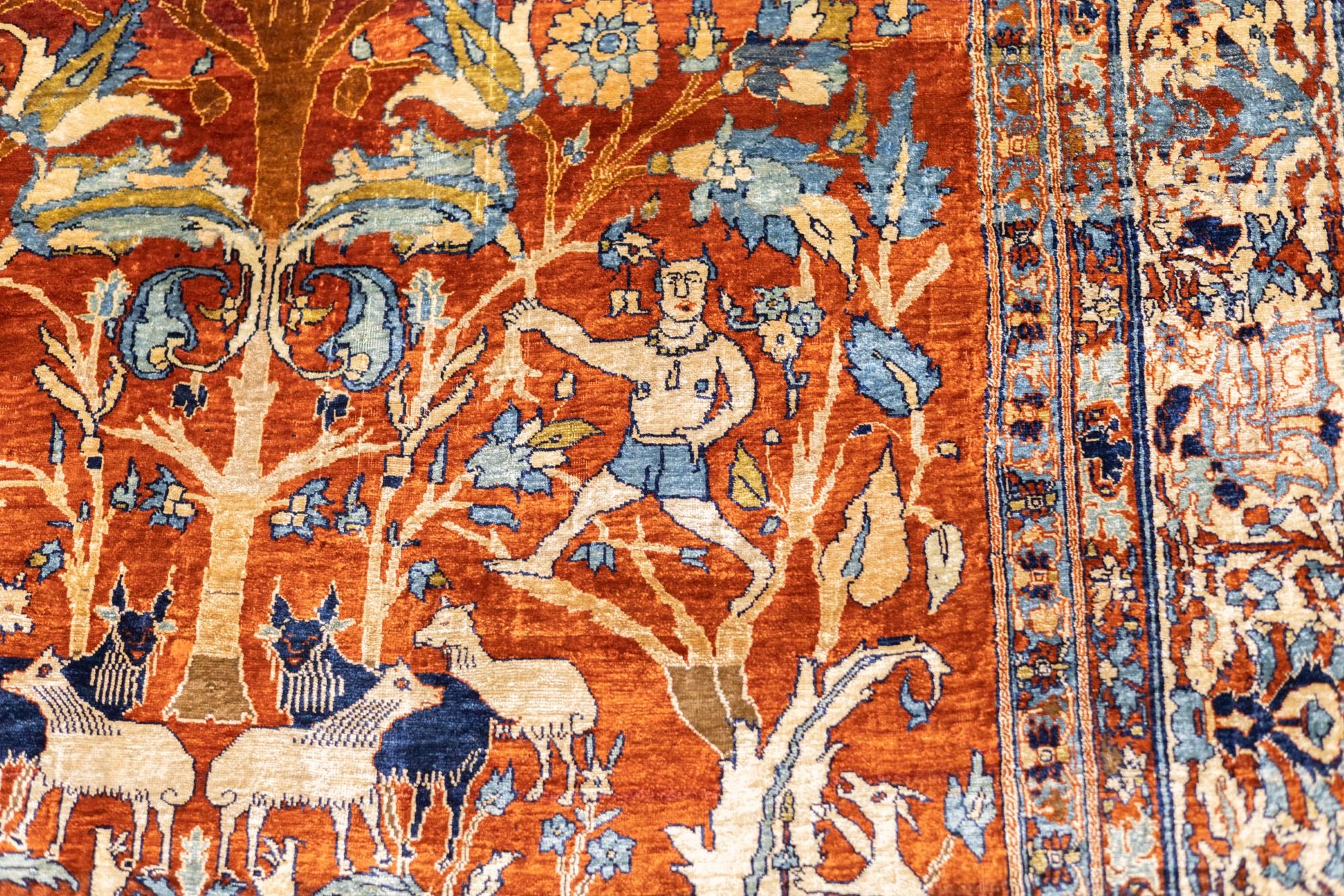 Antique Fine and Rare Persian Heriz Rug 5'4