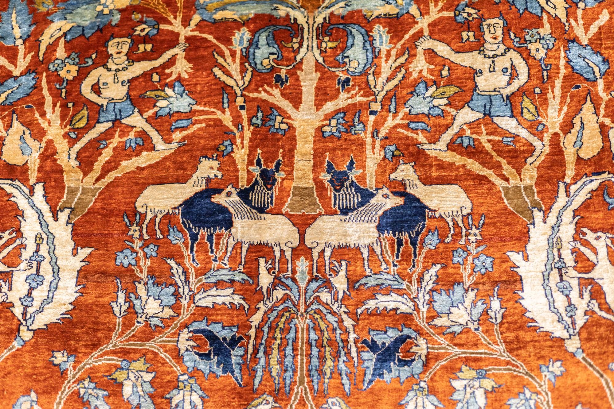 Antique Fine and Rare Persian Heriz Rug 5'4