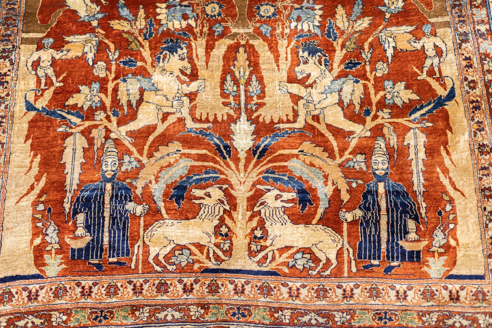 Antique Fine and Rare Persian Heriz Rug 5'4