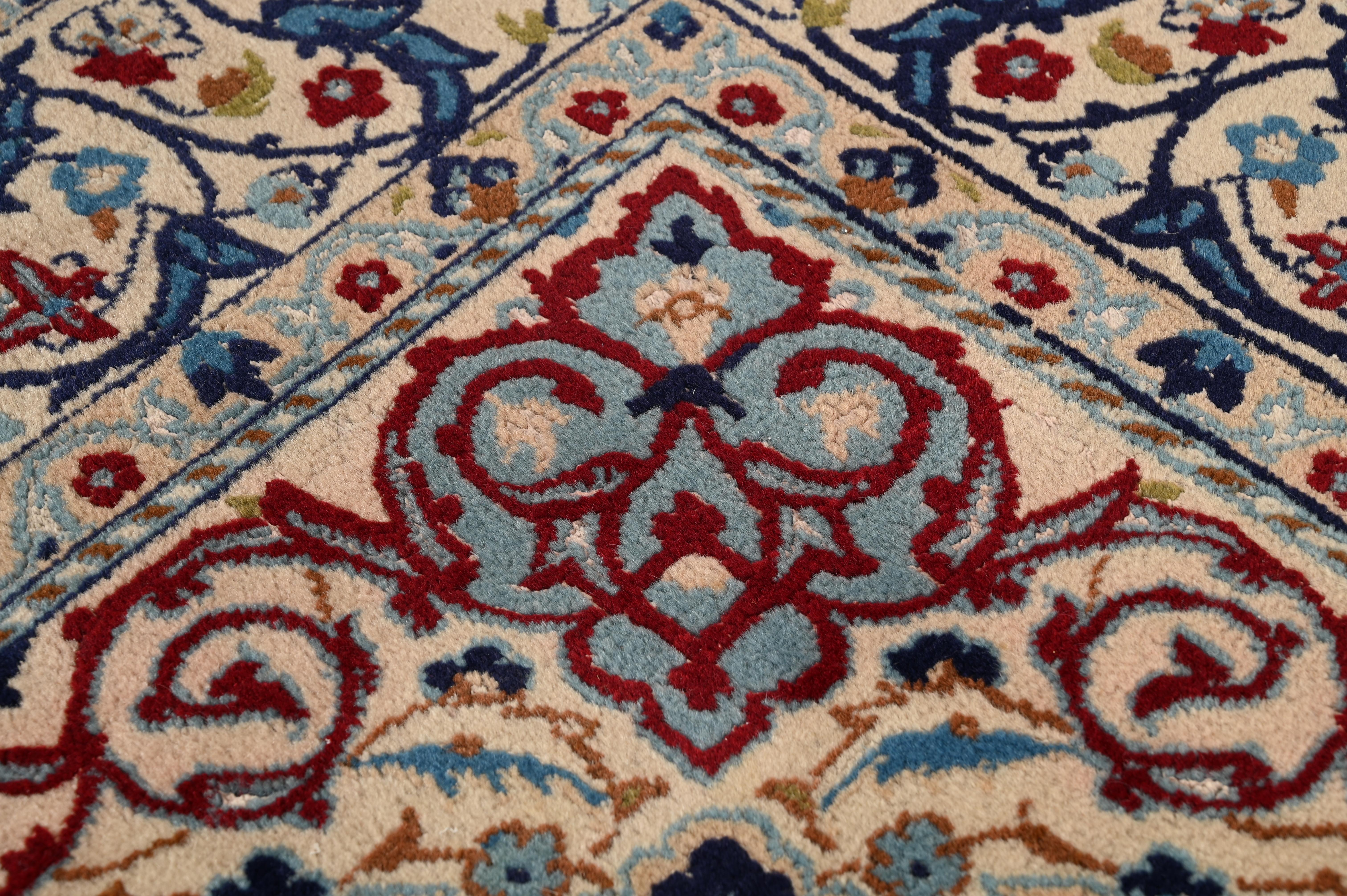 Antique Fine Floral Nain Rug 5.1' x 8.3' - Hand Knotted Wool & Silk, Iran 1930s For Sale 1