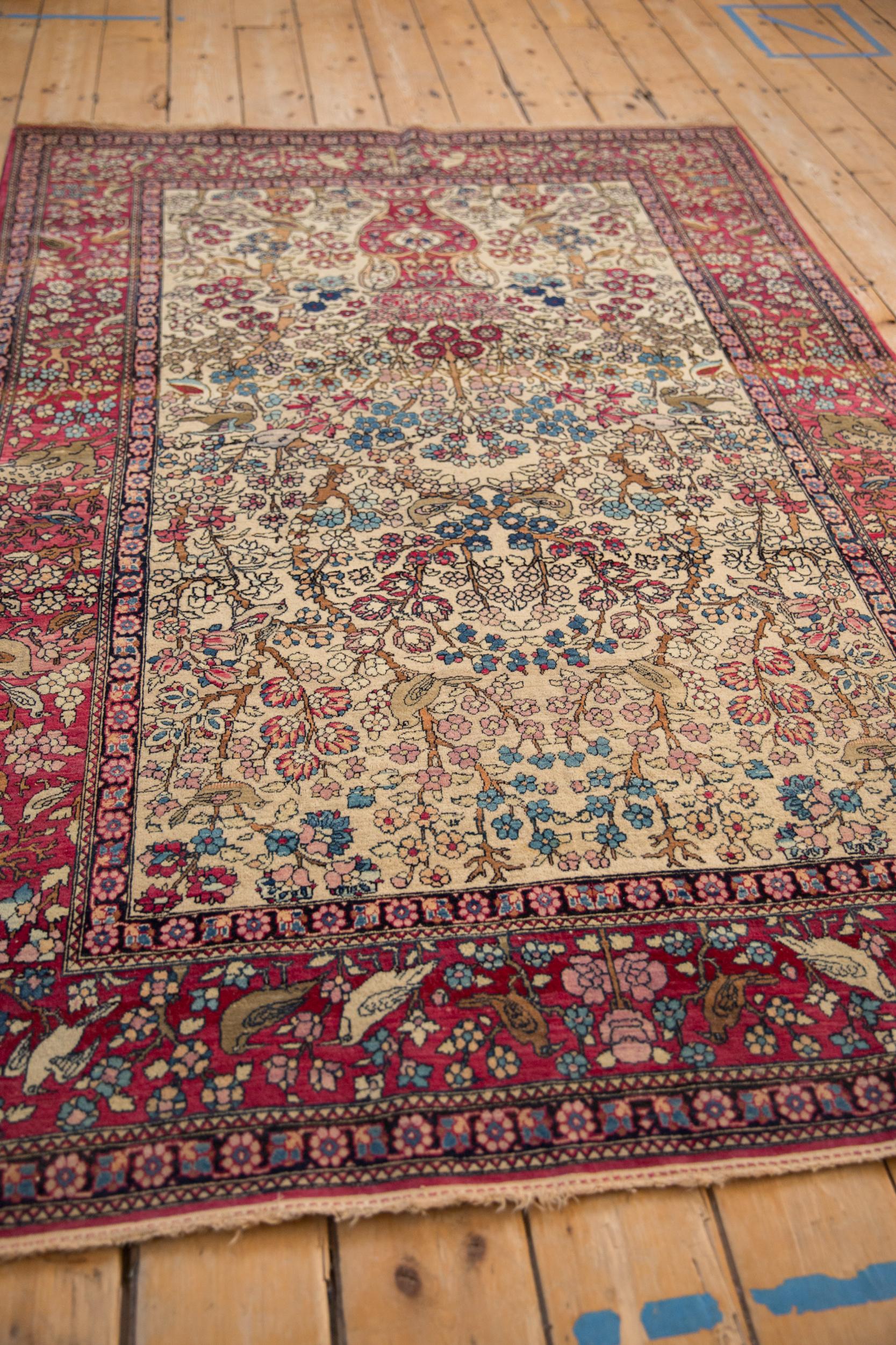 Antique Fine Isfahan Rug For Sale 2