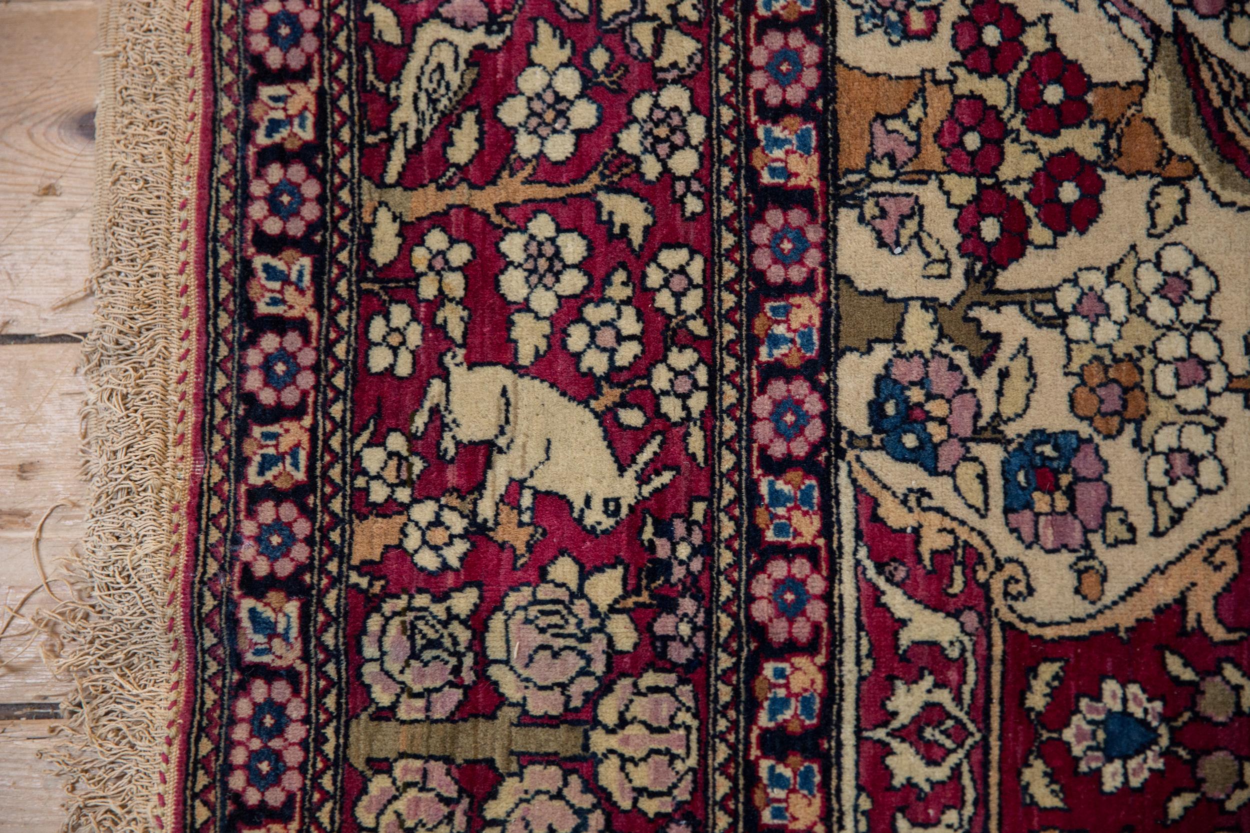 Antique Fine Isfahan Rug For Sale 5