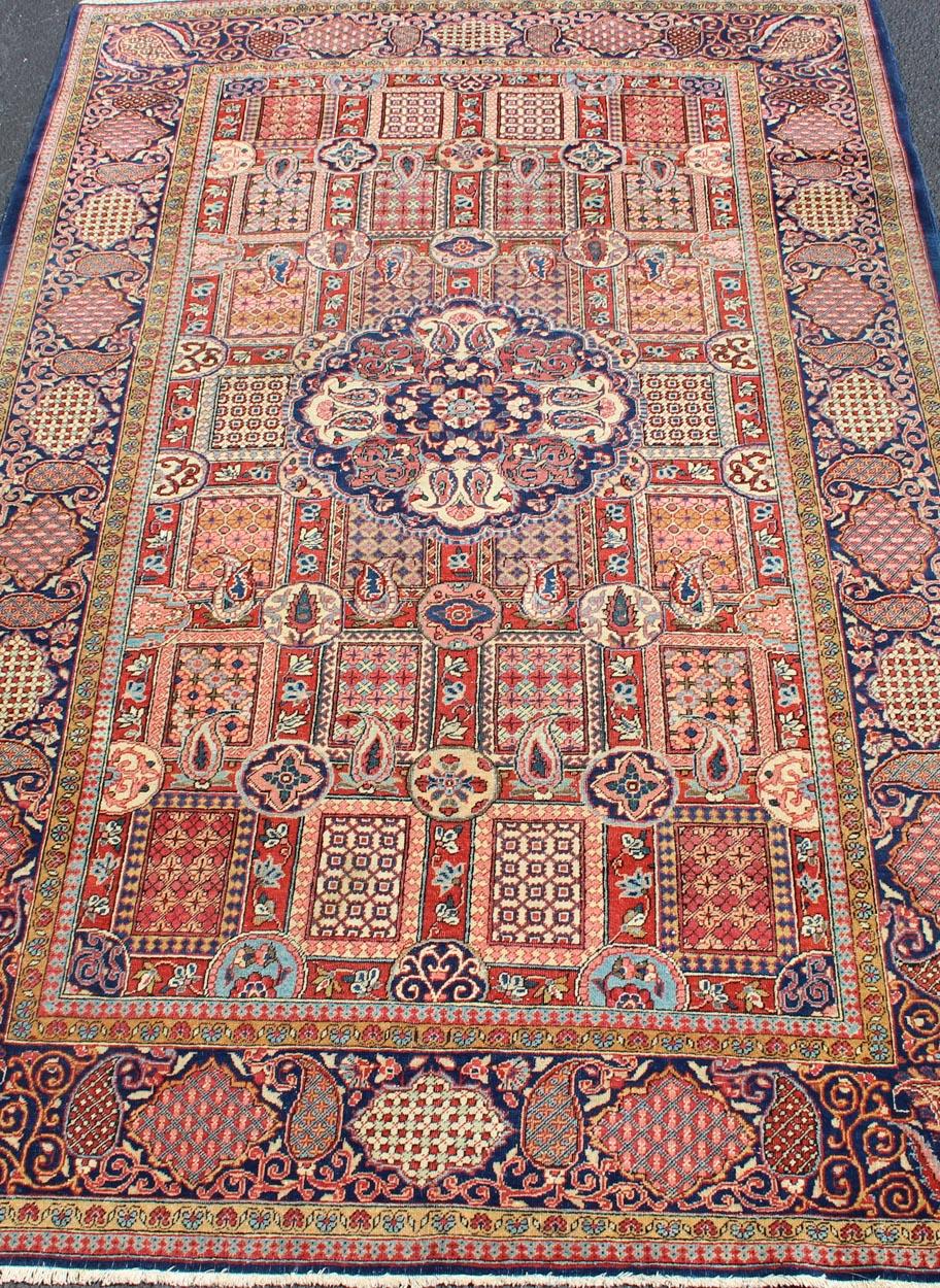 Antique fine Kashan Persian rug with an unusual and unique design. Rug / 10-KE-306, antique Kurk Kashan, antique Mohtasham Kashan
This finely woven area-size kurk dabir Kashan antique Persian rug creates a sense of great harmony and inspiration