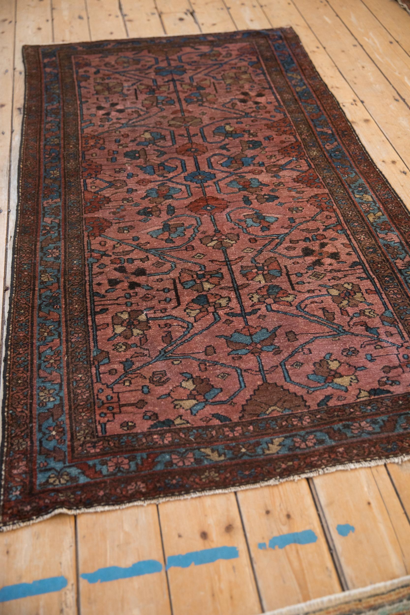 Wool Antique Fine Lilihan Rug For Sale