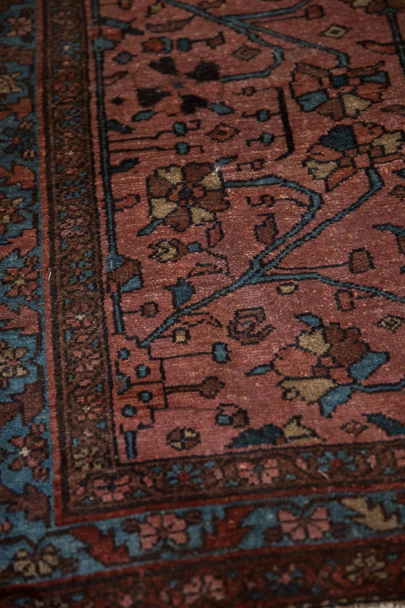 Antique Fine Lilihan Rug For Sale 1