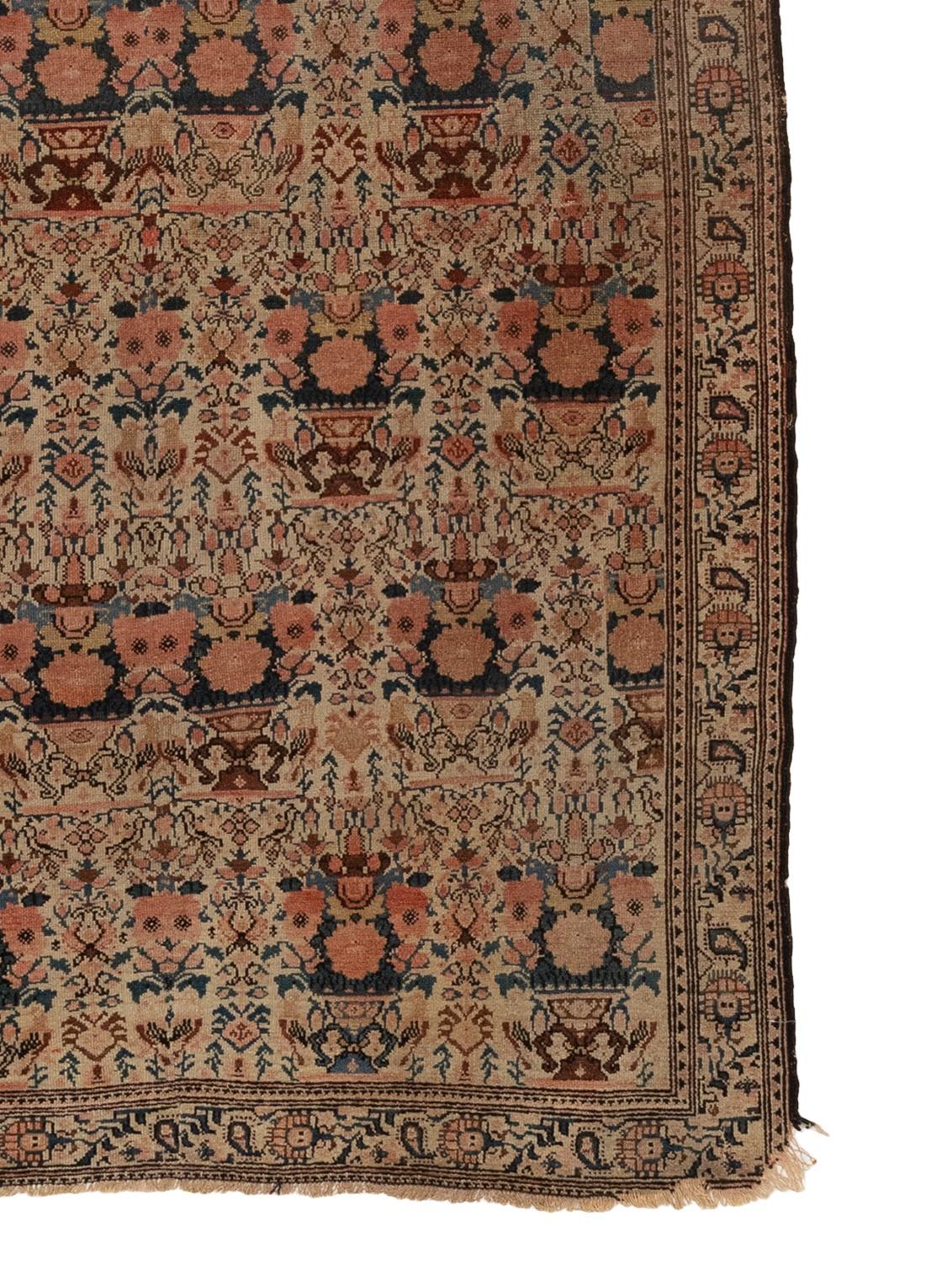 Antique Fine Malayer Rug In Good Condition For Sale In Los Angeles, CA