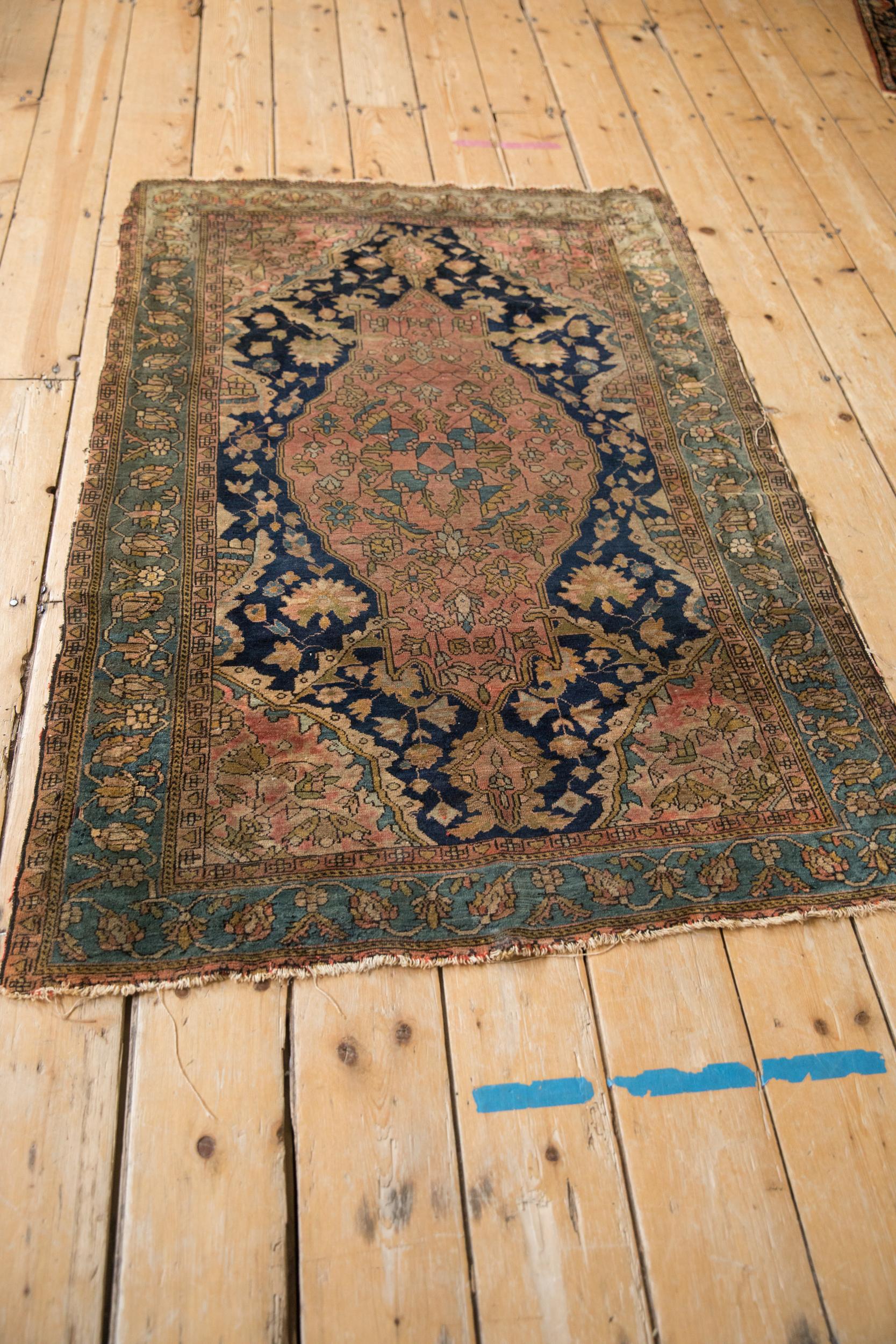 Early 20th Century Antique Fine Malayer Rug For Sale