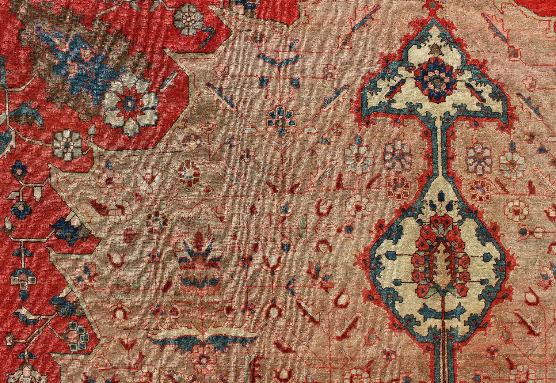  Antique Persian Feraghan Sarouk Fine Rug in variegated tones  For Sale 2