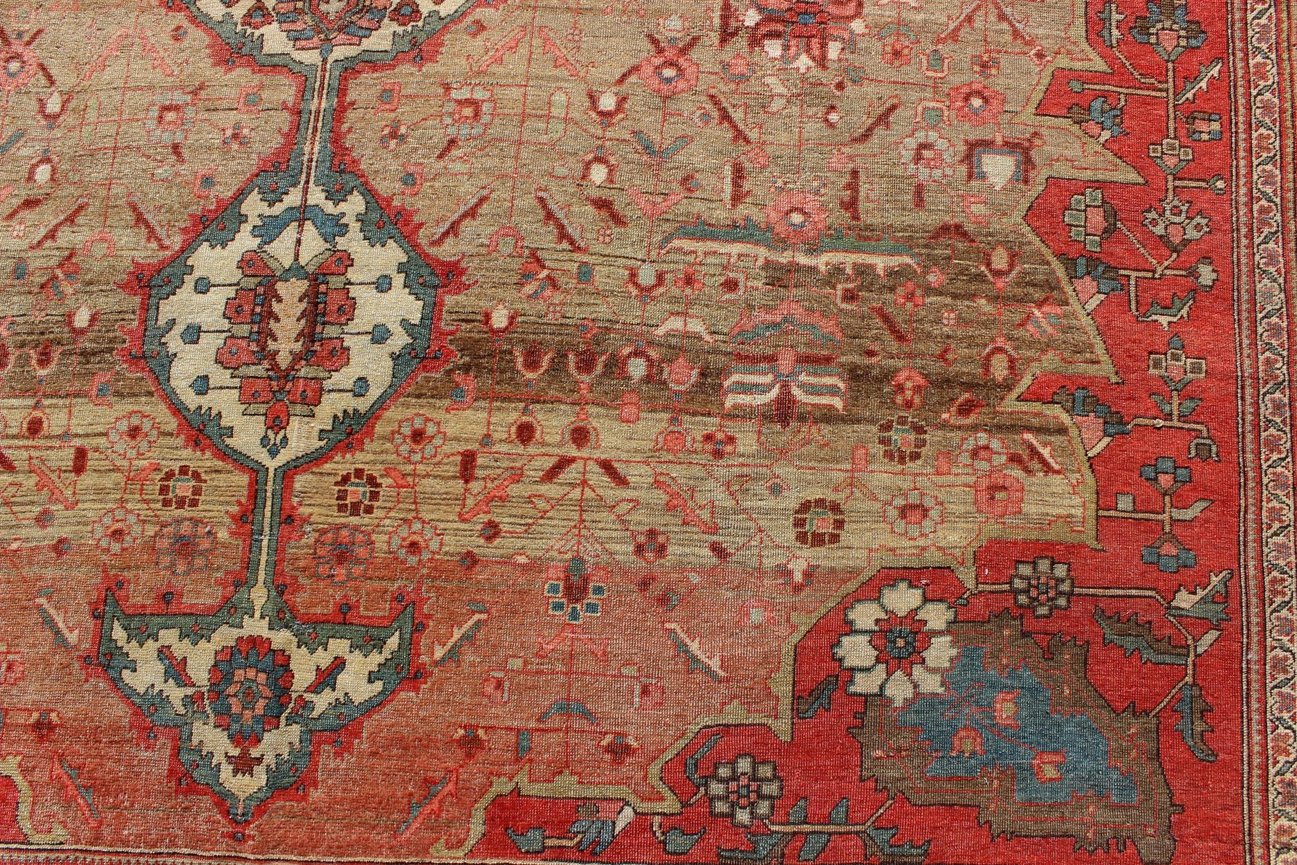  Antique Persian Feraghan Sarouk Fine Rug in variegated tones  For Sale 3