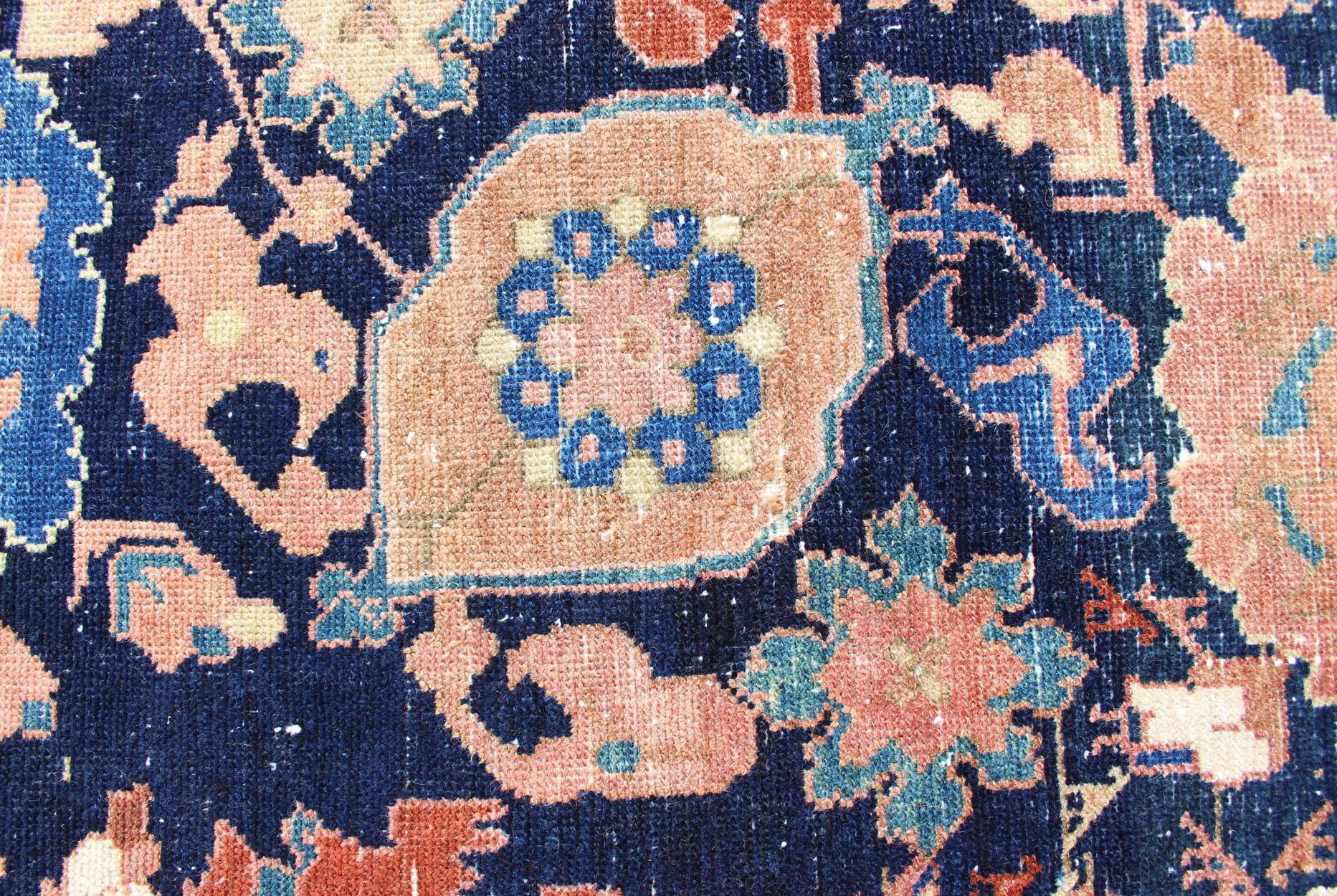 Antiker, feiner persischer Malayer-Teppich mit All-Over-Design in Marineblauem Feld im Angebot 4
