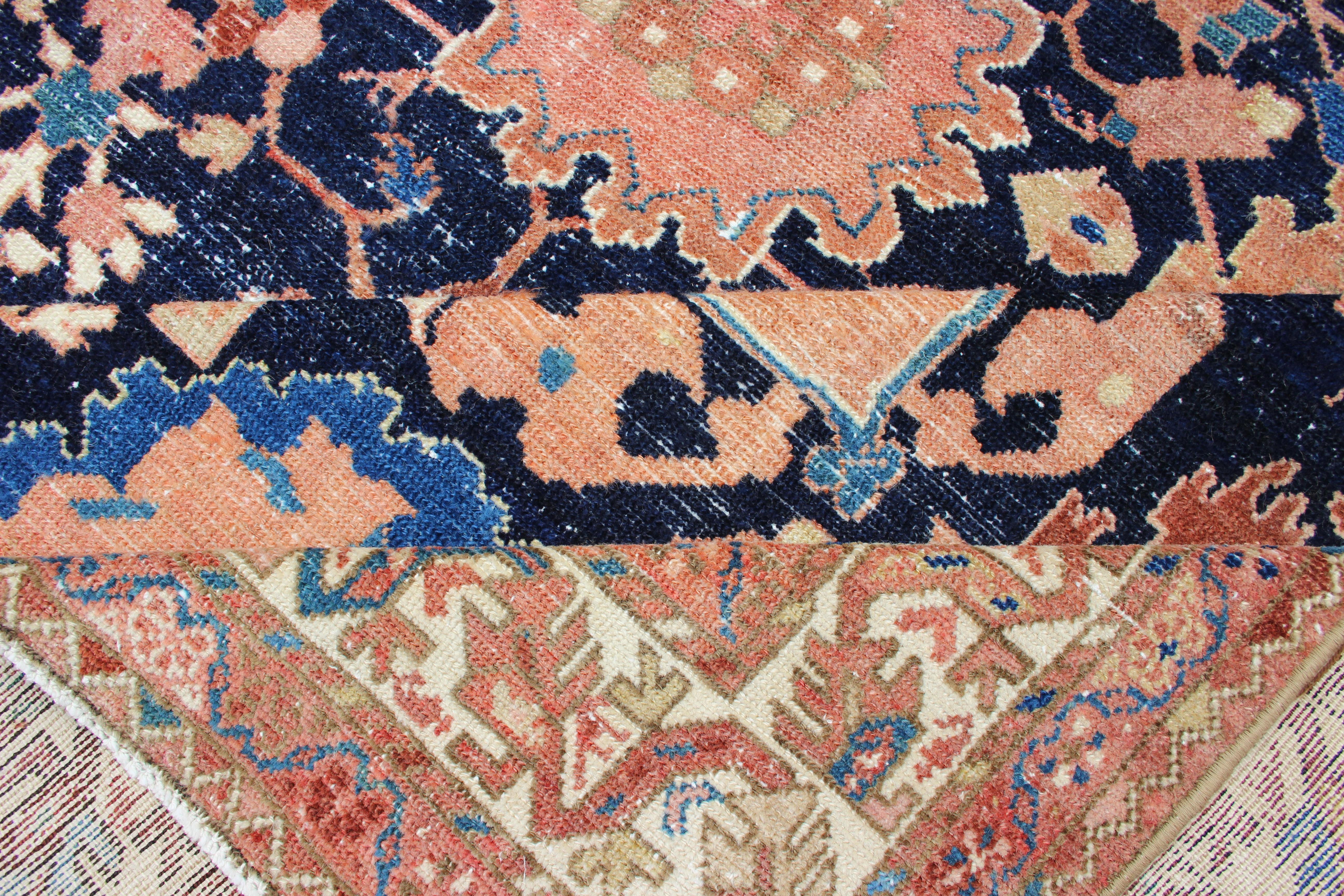 Antiker, feiner persischer Malayer-Teppich mit All-Over-Design in Marineblauem Feld im Angebot 5
