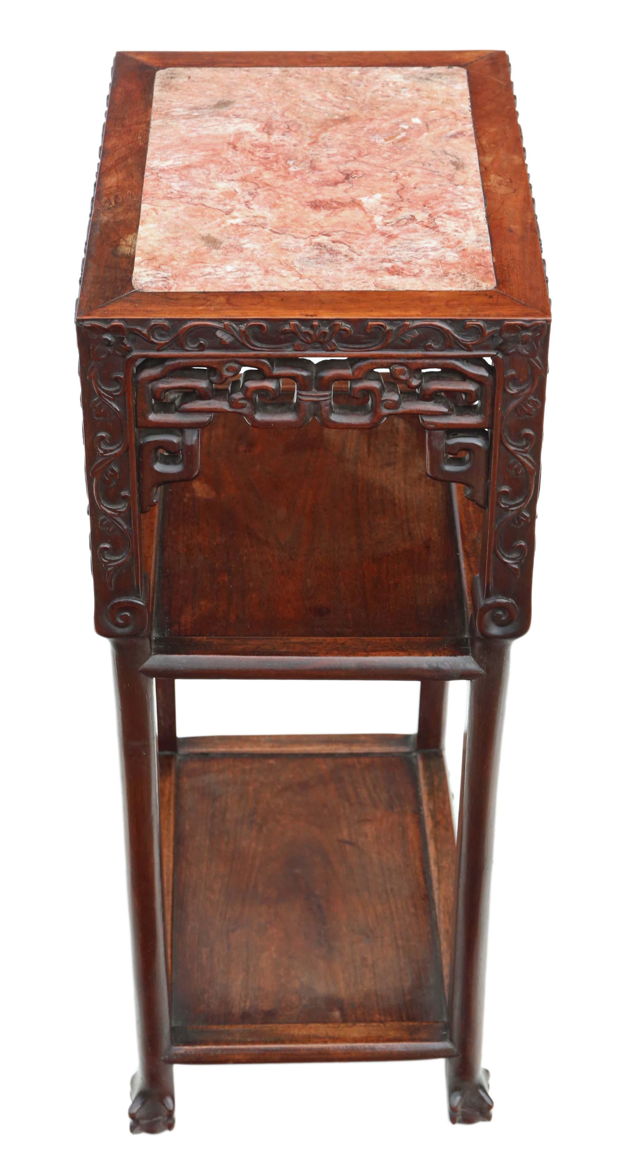 XIXe siècle Lit d'appoint chinois ancien de qualité en bois dur et marbre du 19ème siècle avec vase en vente