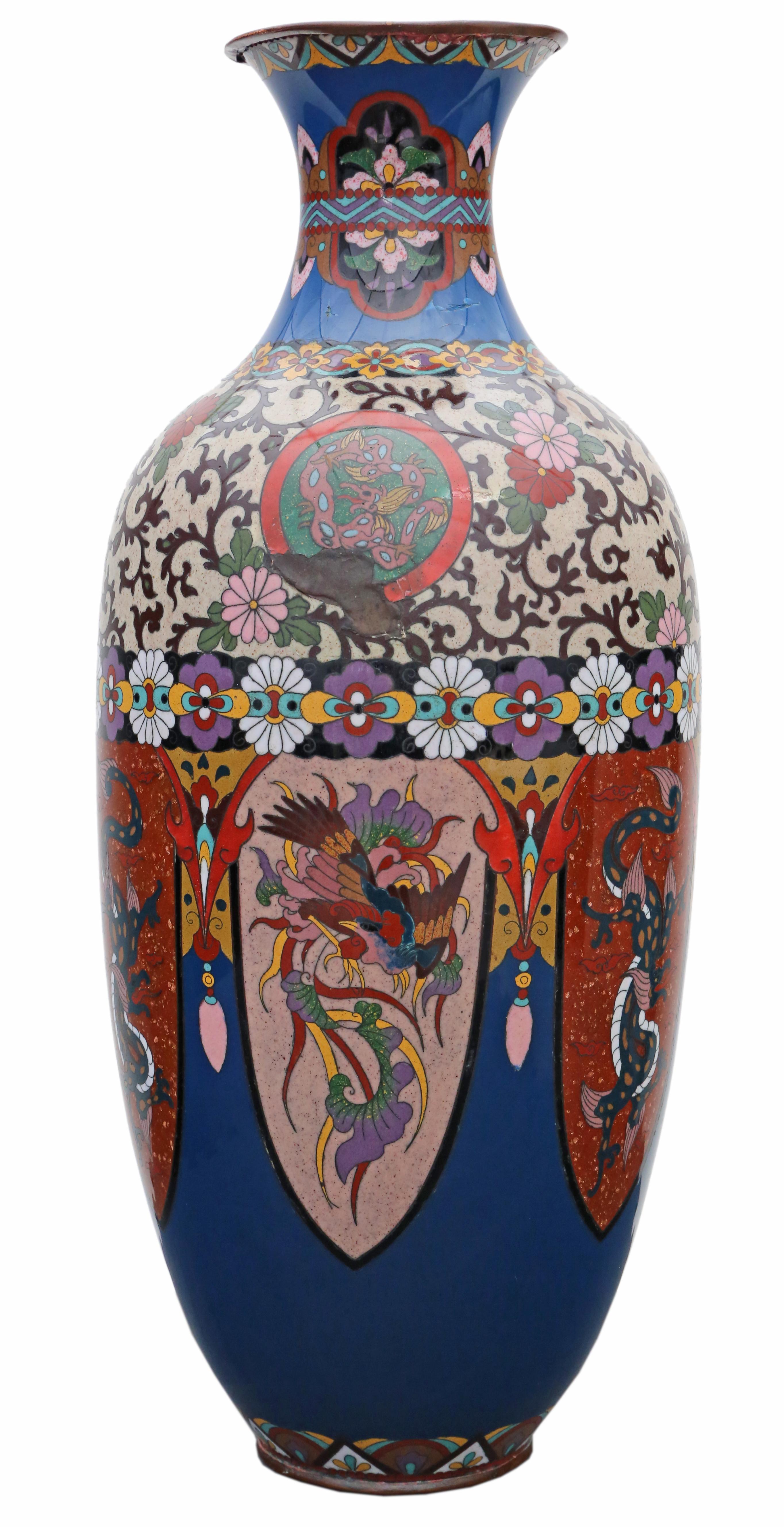 Antique Fine Quality 19th Century Large Meiji Japanese Cloisonne Vase In Distressed Condition In Wisbech, Cambridgeshire