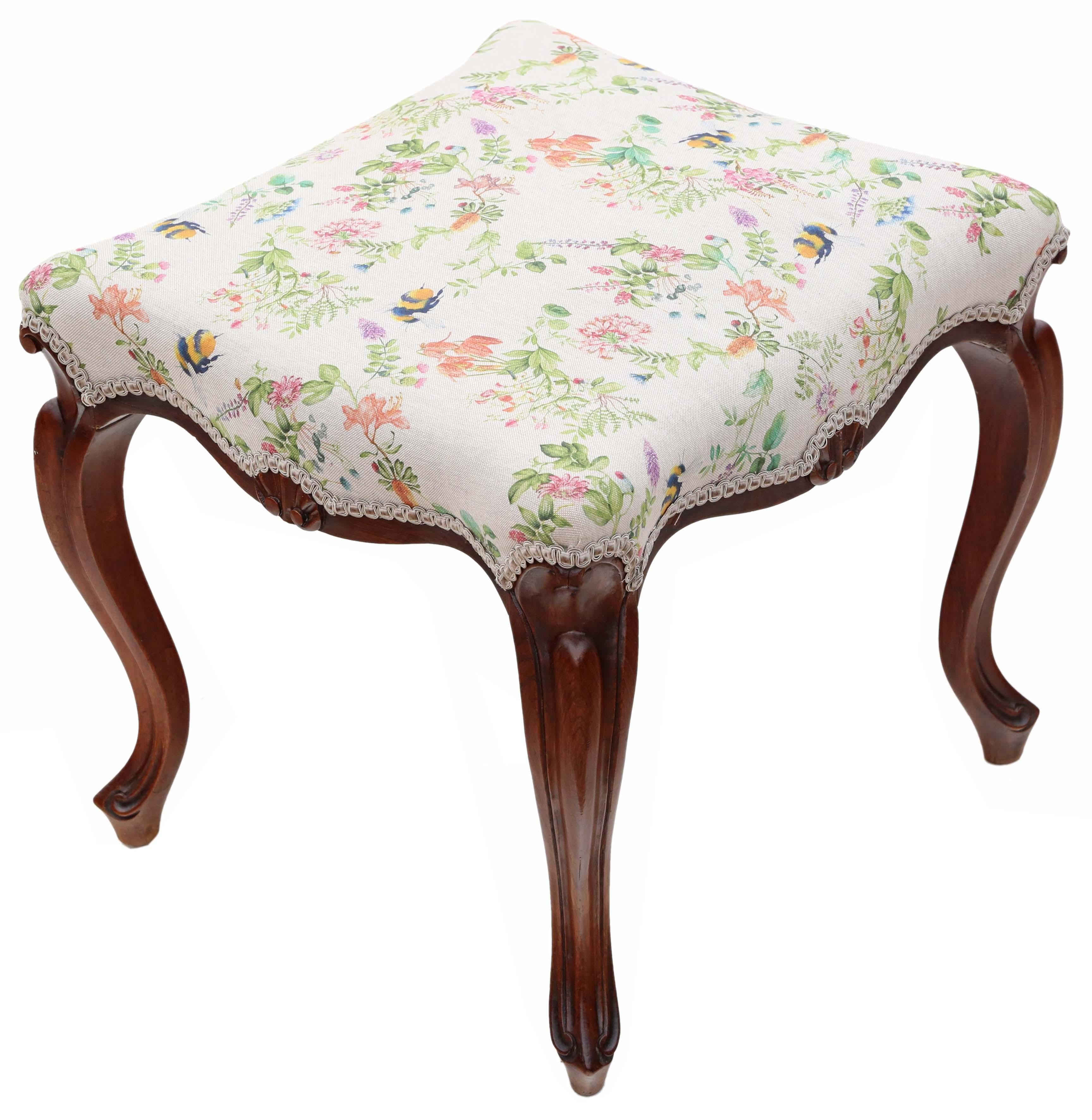 Antique fine quality upholstered rosewood stool 19th Century.

Quality, decorative and attractive, with no loose joints or wobbles.

Would look amazing in the right location, with lovely elegant carved cabriole legs.

Solid, heavy, quality feel,