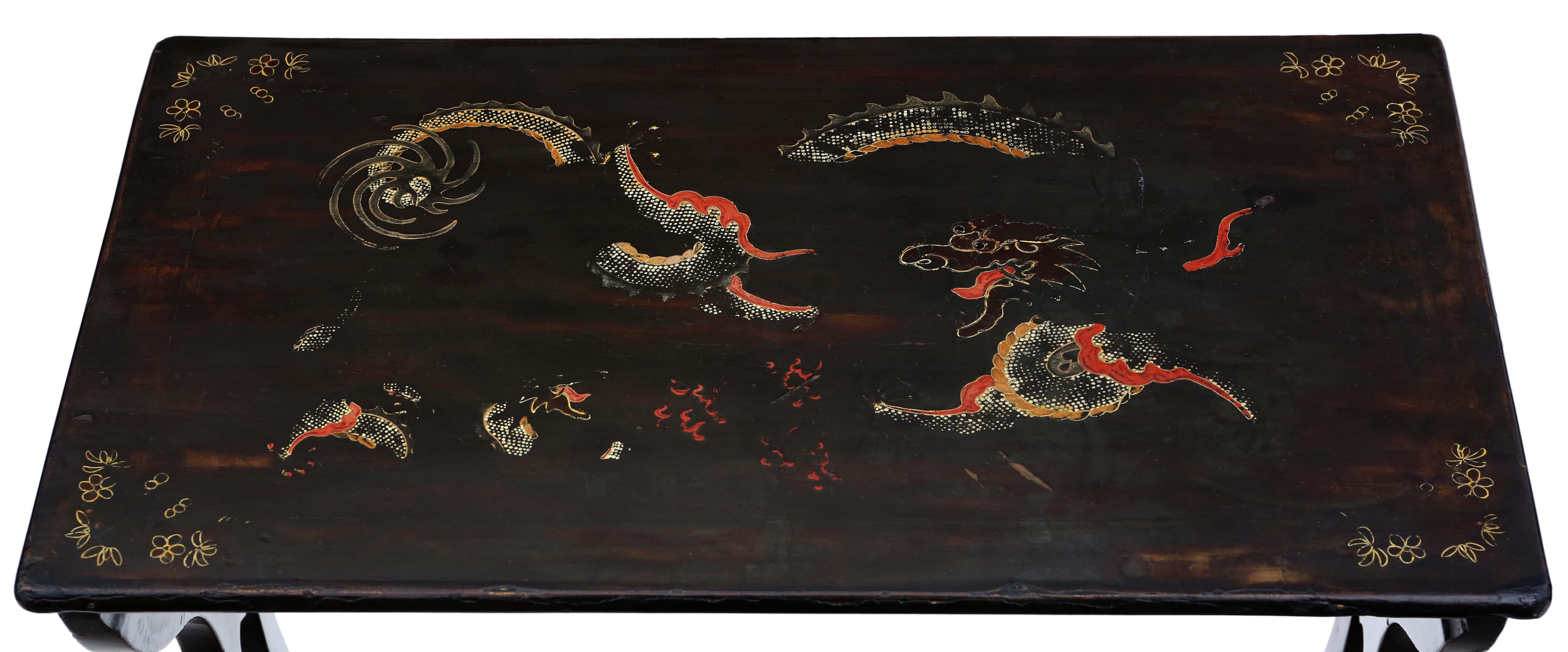 Antique fine quality Chinoiserie decorated black lacquer nest of 4 19th Century  For Sale 1