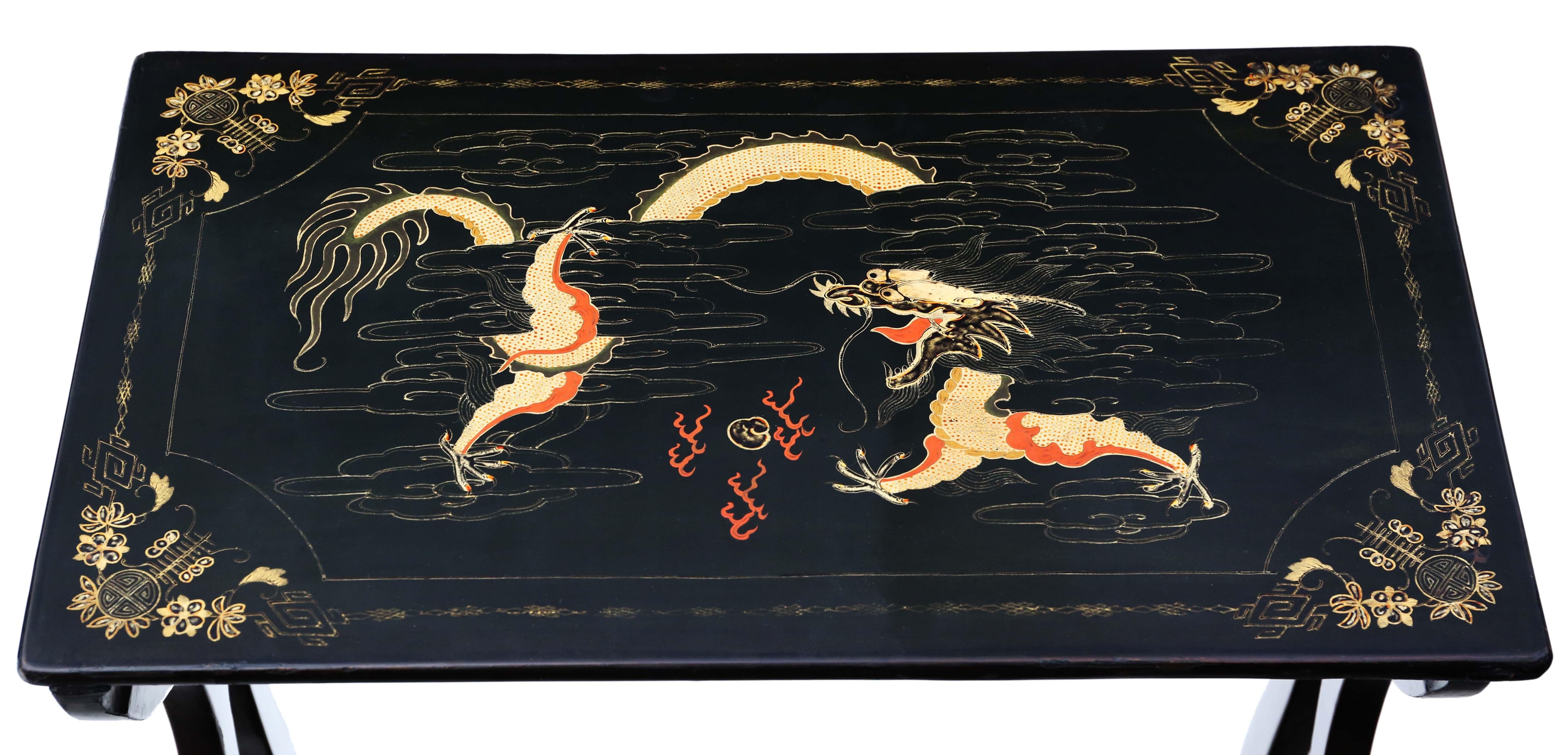Antique fine quality Chinoiserie decorated black lacquer nest of 4 19th Century  For Sale 2