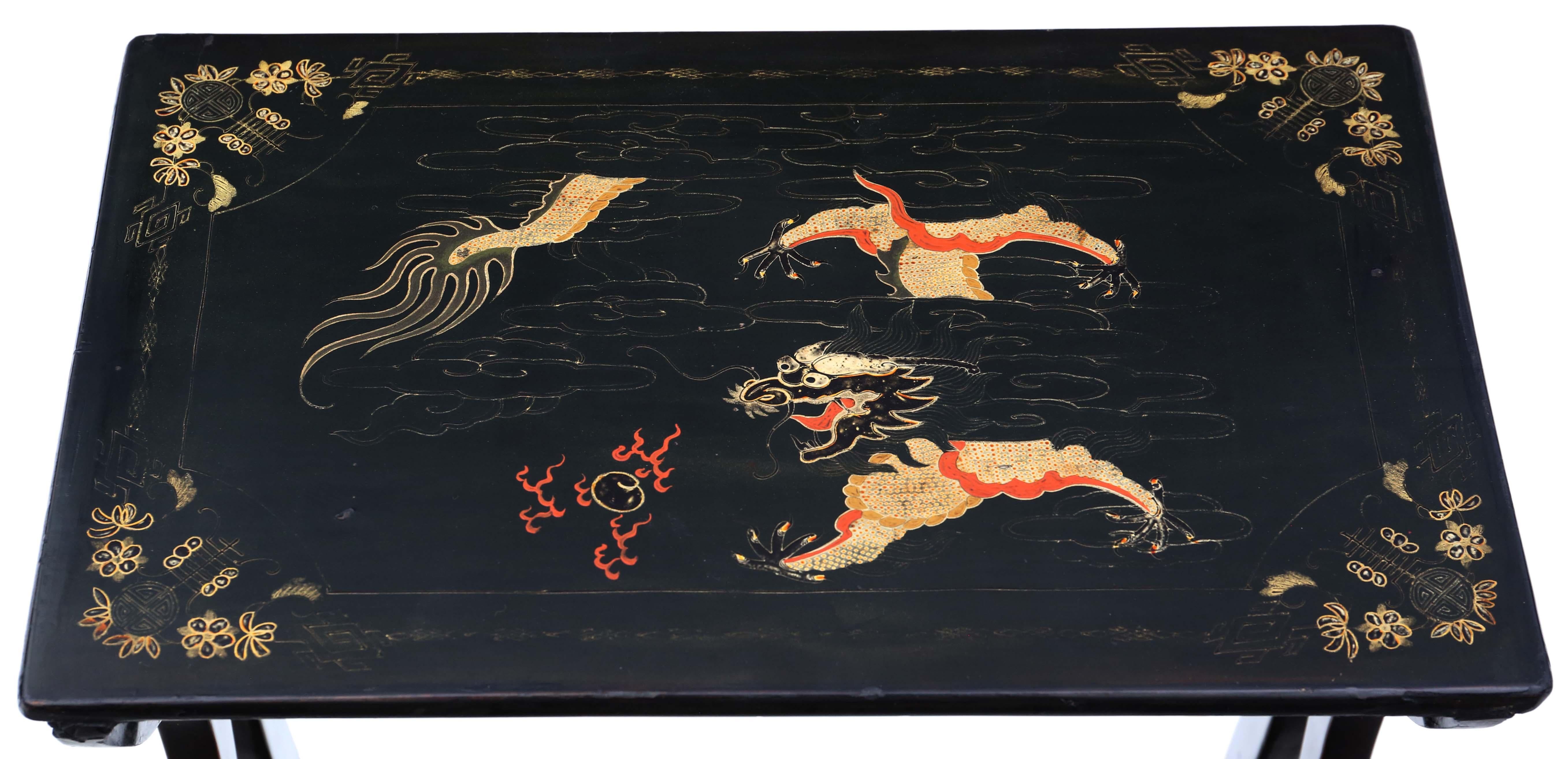 Antique fine quality Chinoiserie decorated black lacquer nest of 4 19th Century  For Sale 3