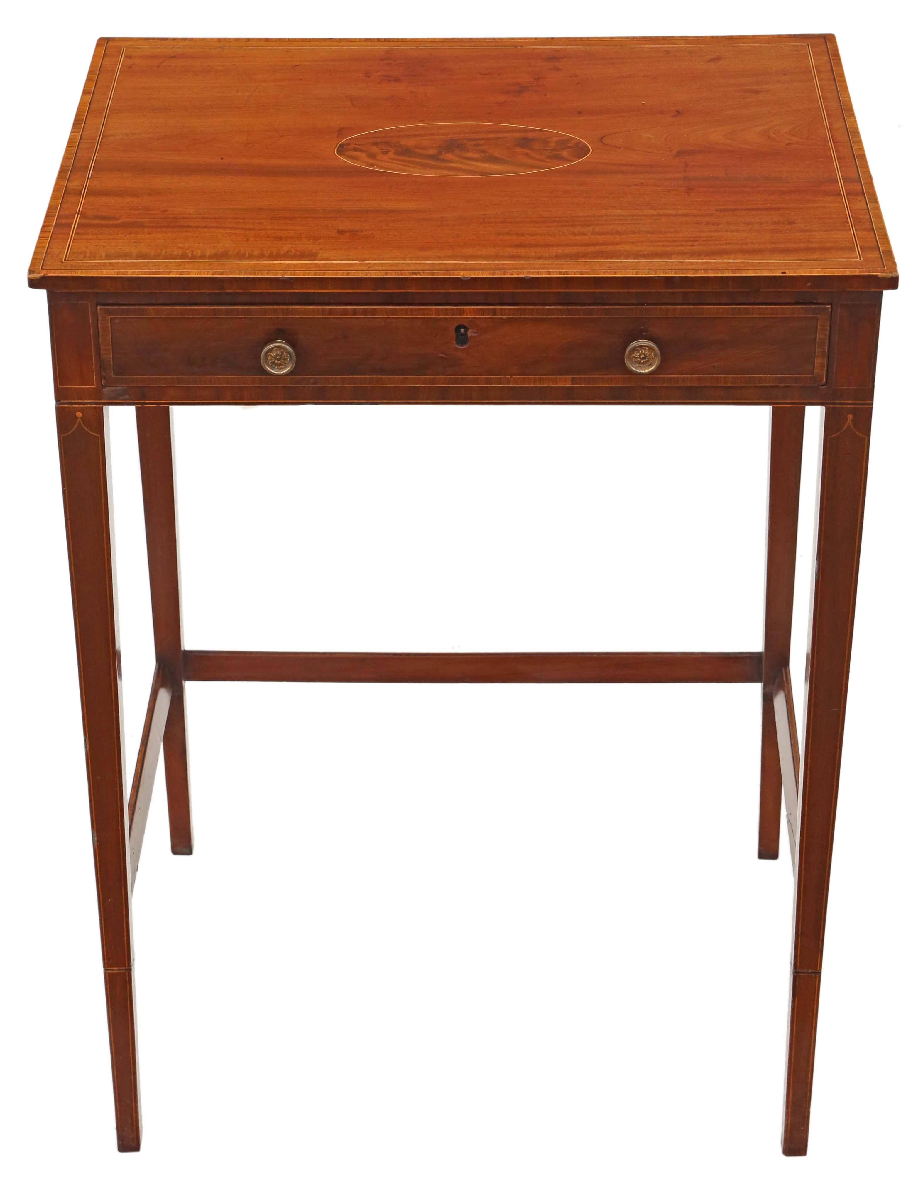 Antique fine quality early 19th century inlaid mahogany writing side table desk by Edwards and Roberts. Lovely age colour and patina.

No loose joints and no woodworm. Full of age, character and charm. The drawer slides freely and includes a baize